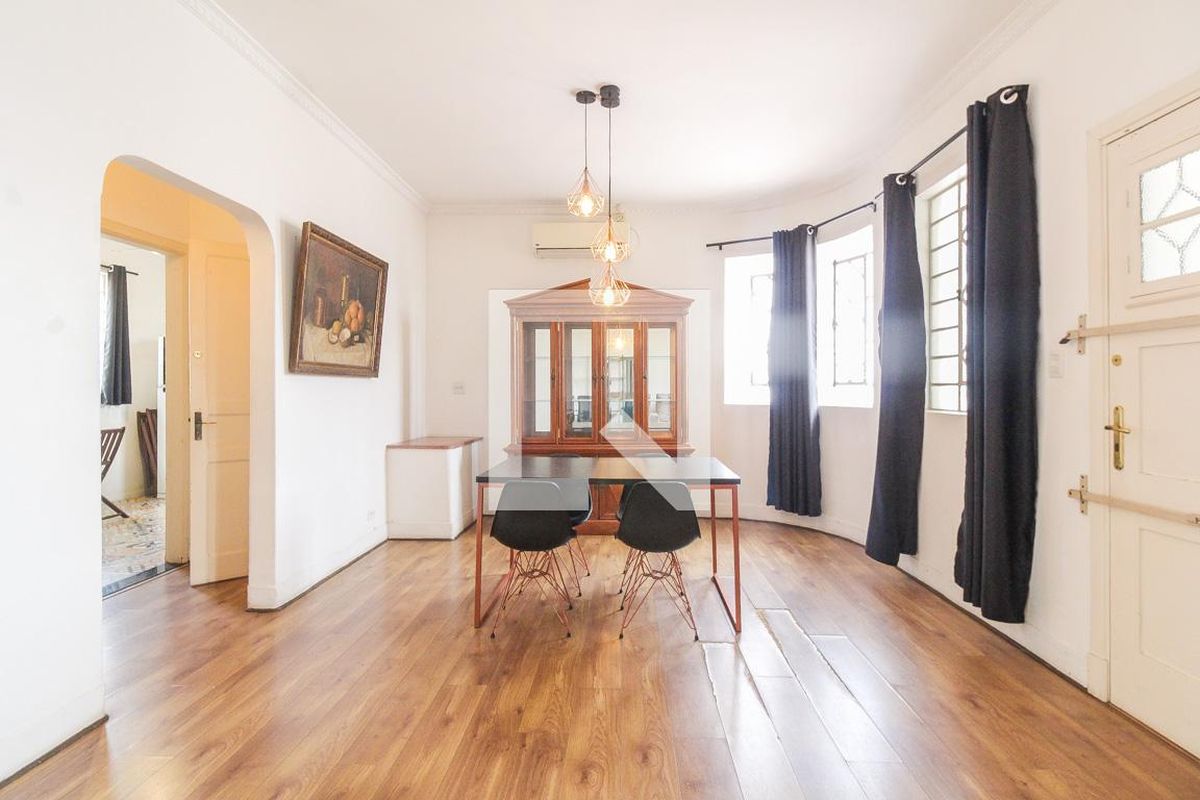 Casa, 3 quartos, 310 m² - Foto 1