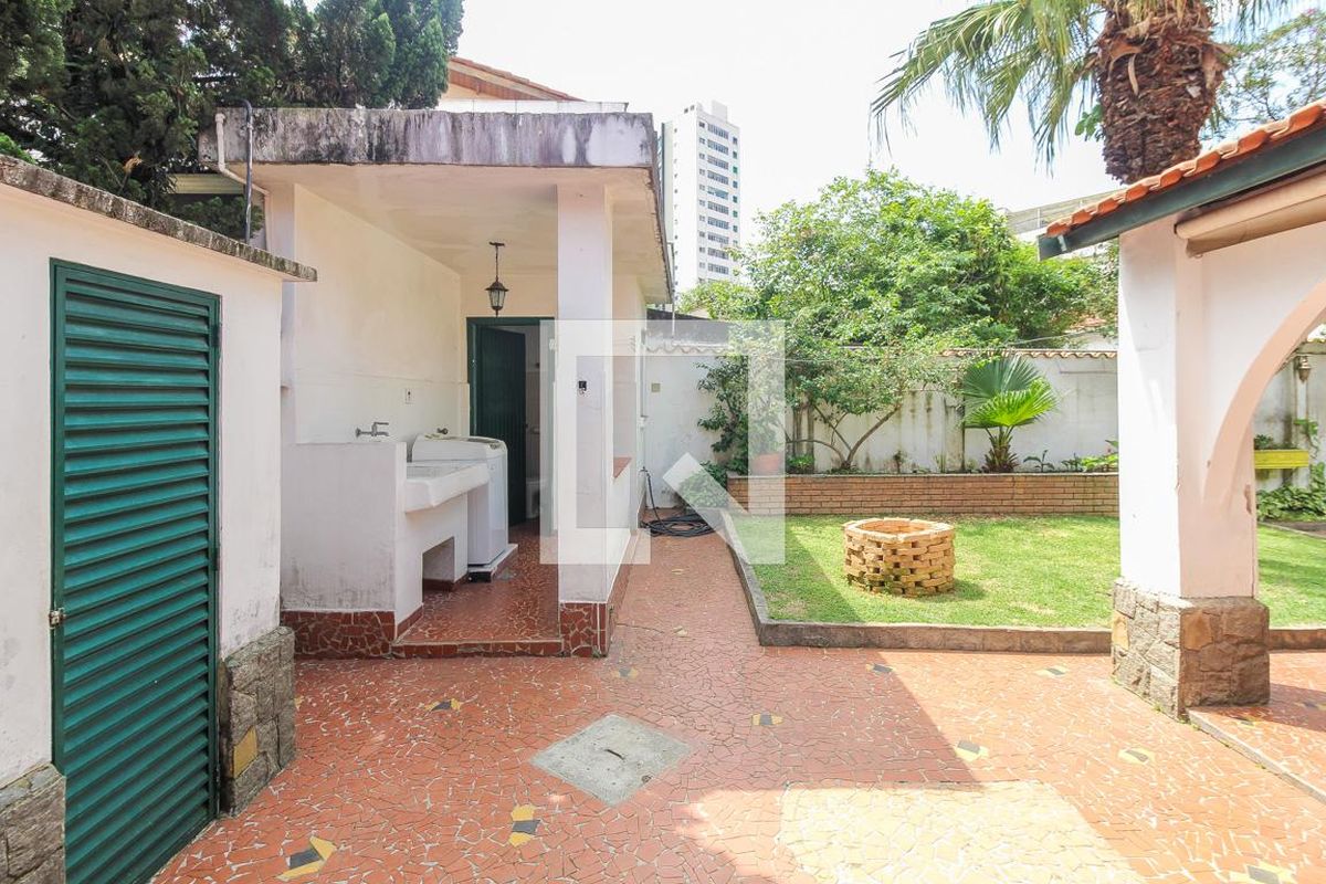 Casa, 3 quartos, 310 m² - Foto 28