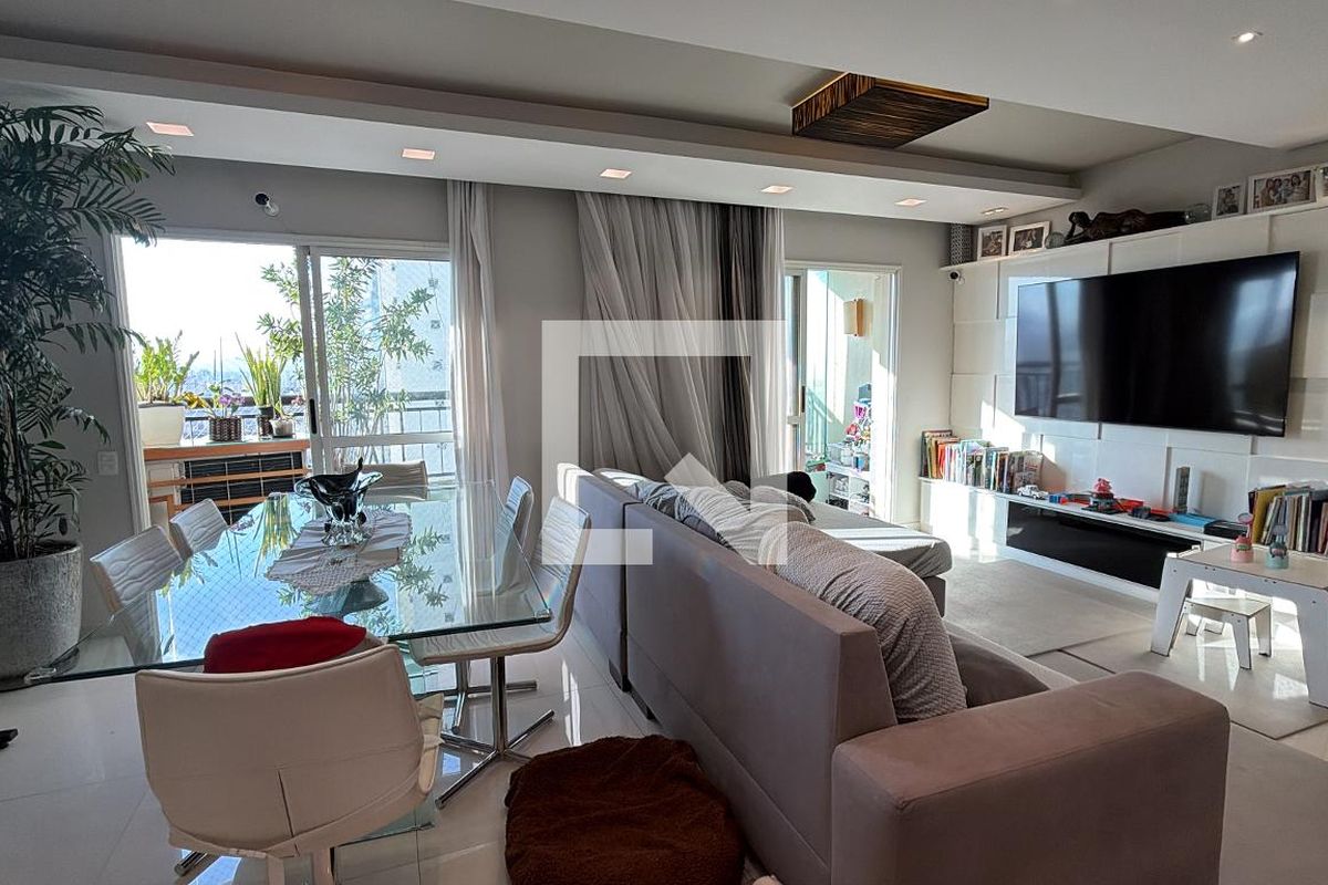 Apartamento, 3 quartos, 130 m² - Foto 2