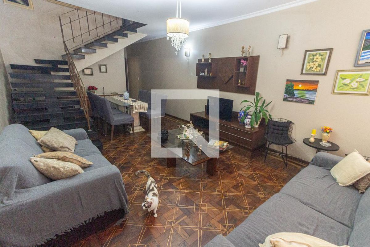 Casa, 3 quartos, 146 m² - Foto 1