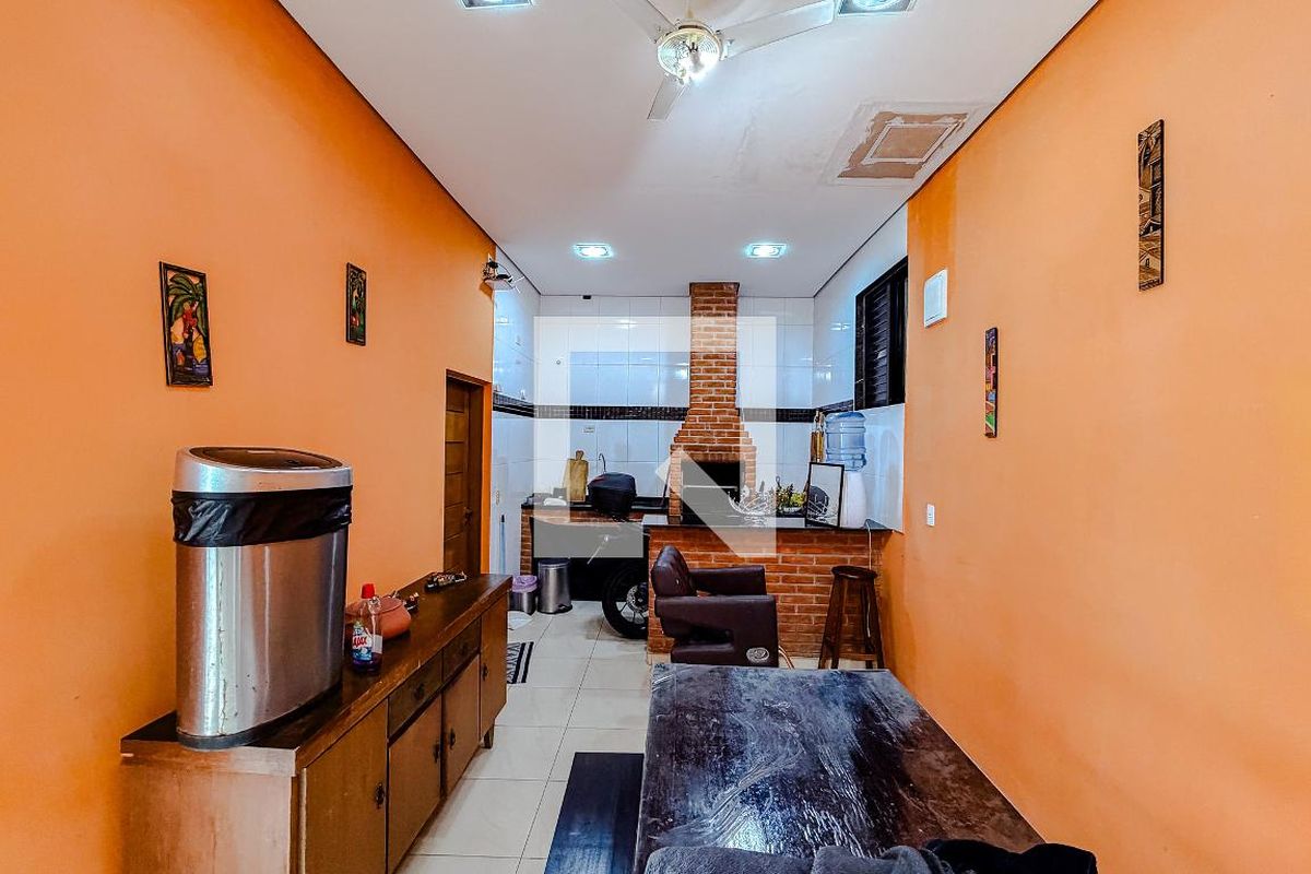 Casa, 1 quarto, 300 m² - Foto 24