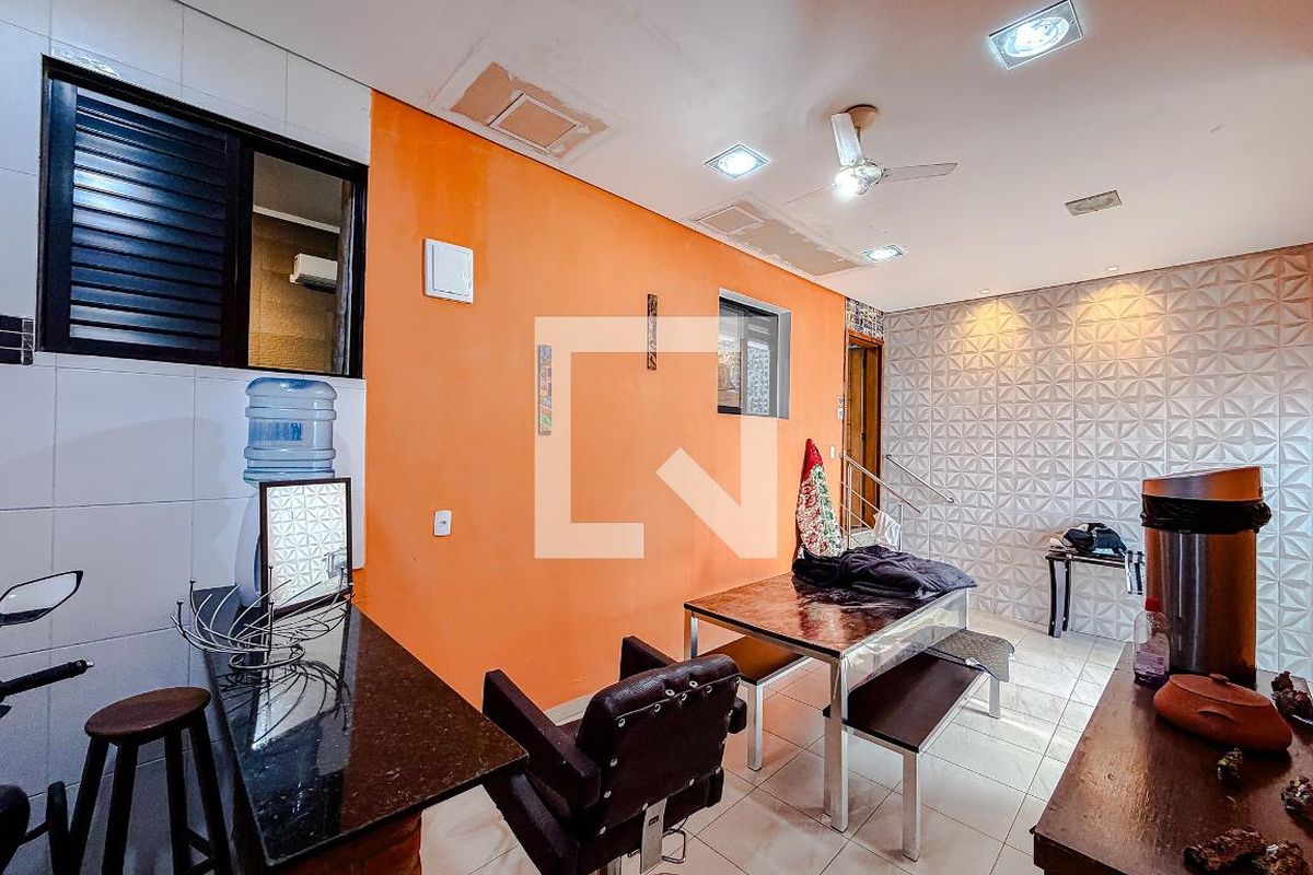 Casa, 1 quarto, 300 m² - Foto 25