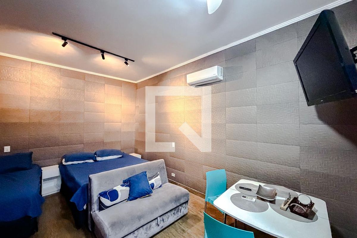 Casa, 1 quarto, 300 m² - Foto 1