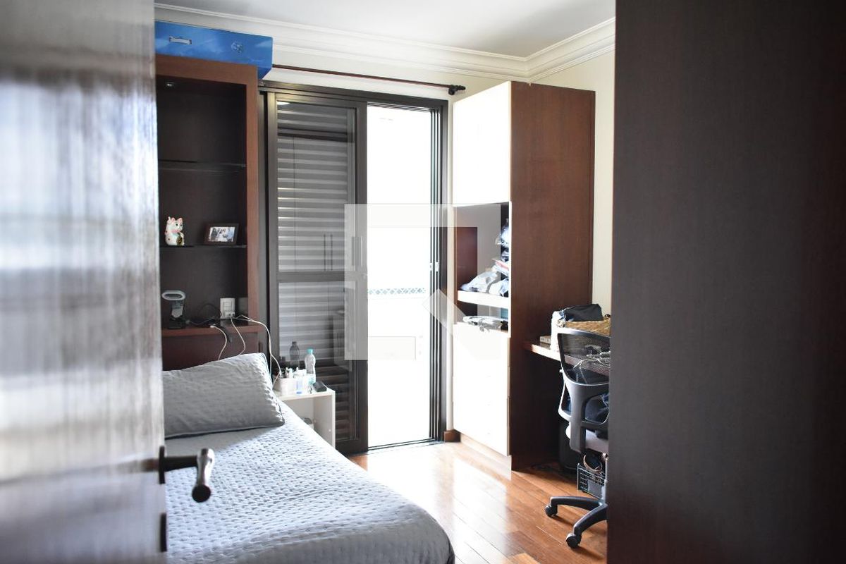 Apartamento, 4 quartos, 223 m² - Foto 47