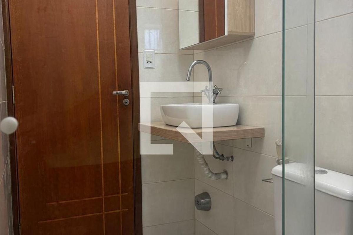 Casa, 3 quartos, 210 m² - Foto 12