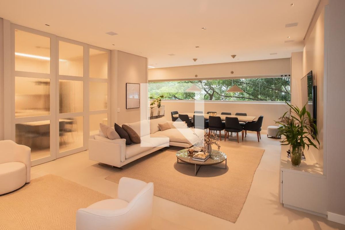 Apartamento, 3 quartos, 170 m² - Foto 1