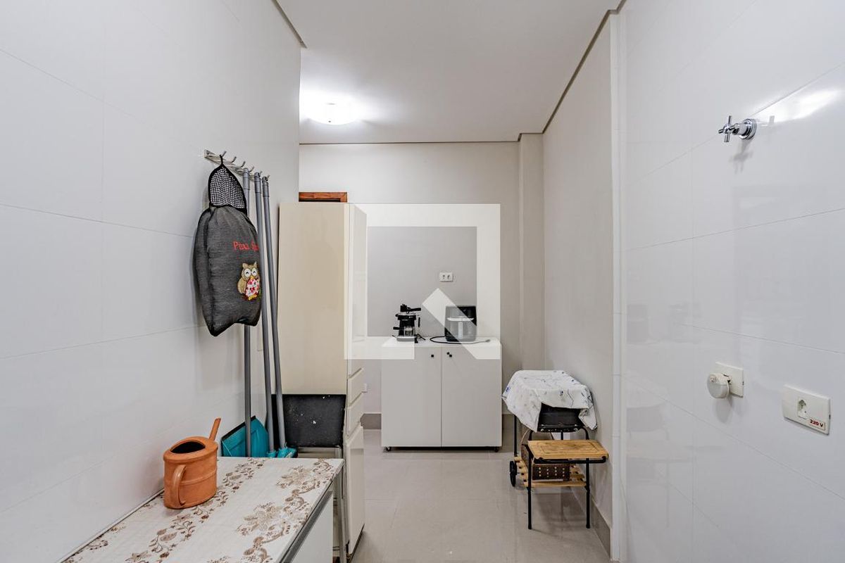 Casa, 3 quartos, 360 m² - Foto 32