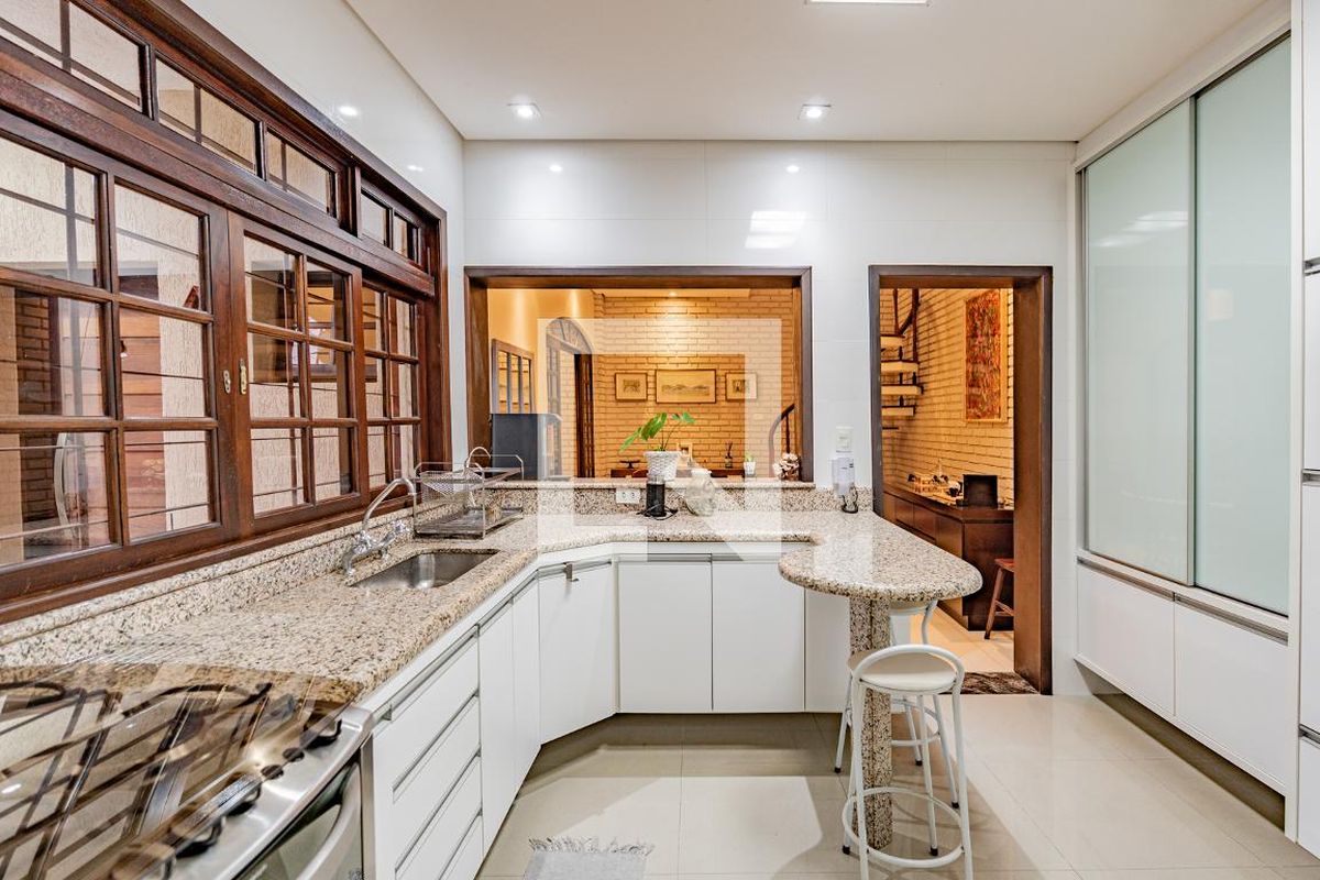 Casa, 3 quartos, 360 m² - Foto 13
