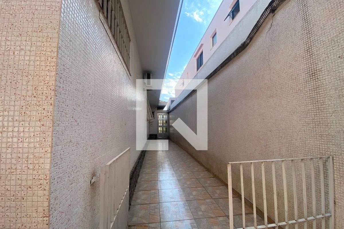 Casa, 3 quartos, 350 m² - Foto 41