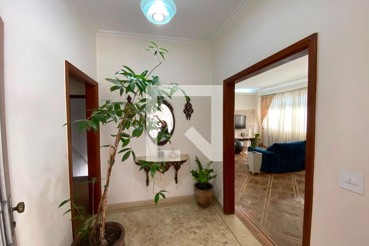 Casa, 3 quartos, 350 m² - Foto 1