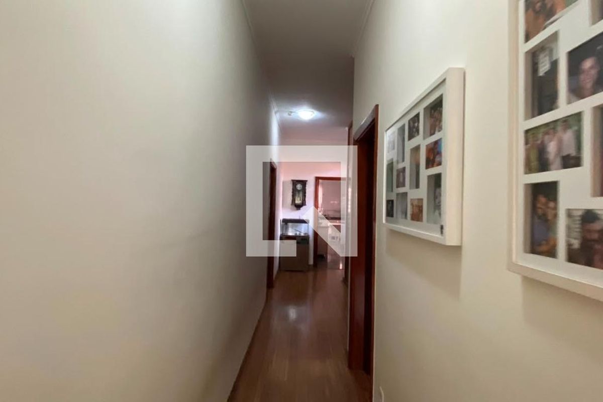 Casa, 3 quartos, 350 m² - Foto 42