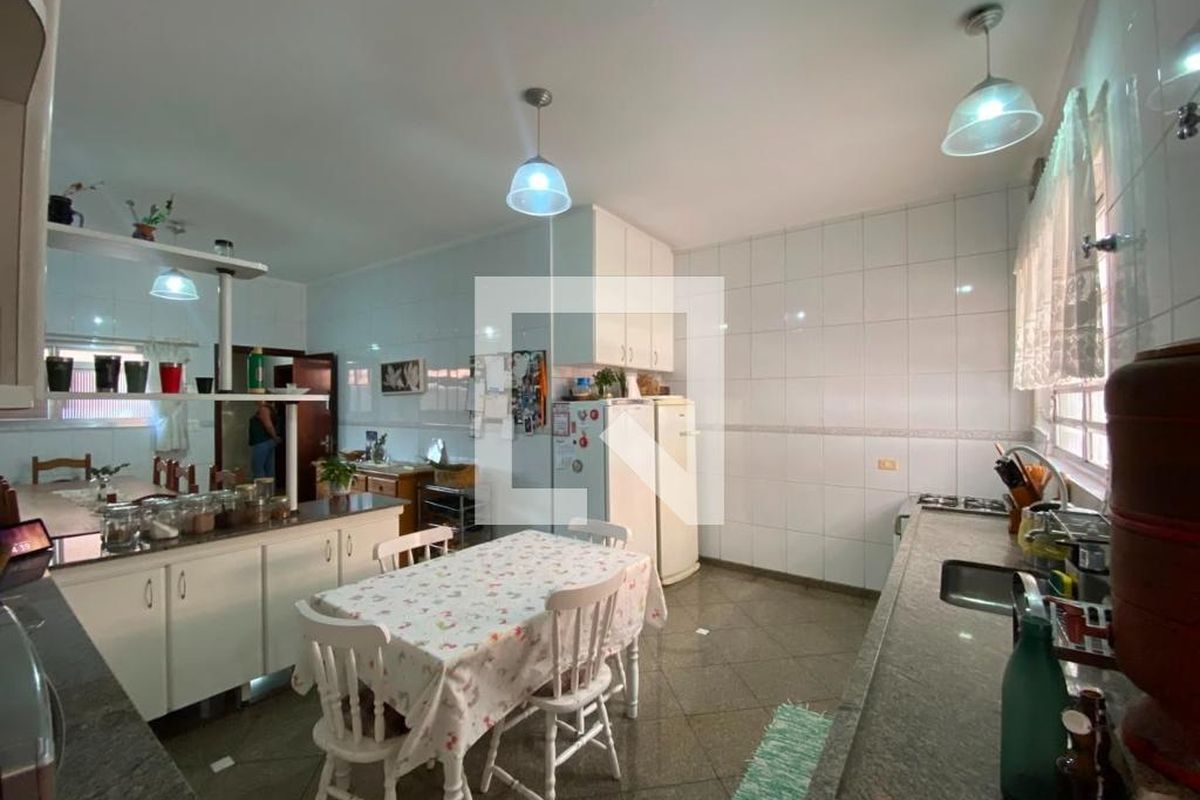 Casa, 3 quartos, 350 m² - Foto 9
