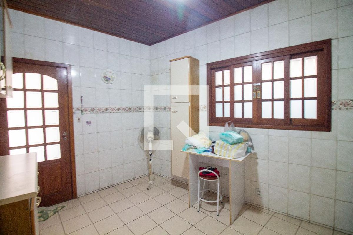 Casa, 4 quartos, 288 m² - Foto 22