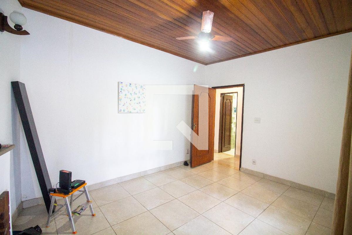 Casa, 4 quartos, 288 m² - Foto 4