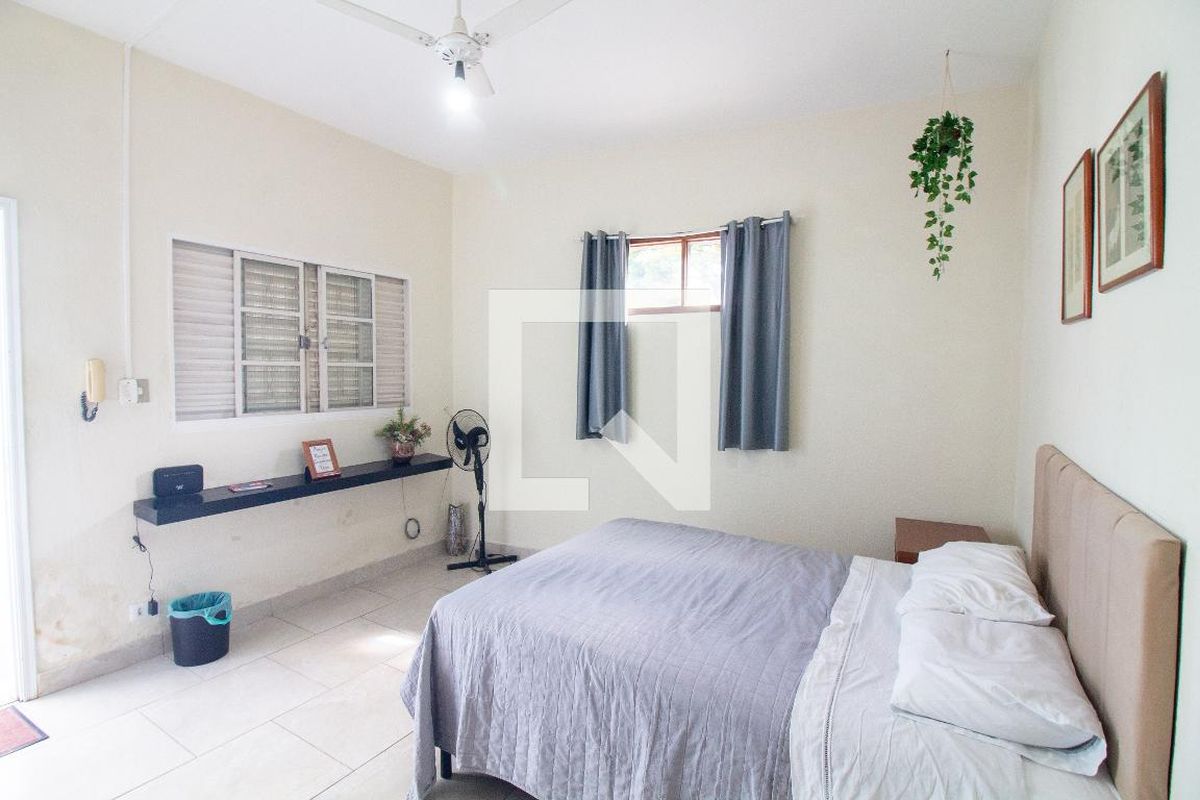 Casa, 4 quartos, 288 m² - Foto 37