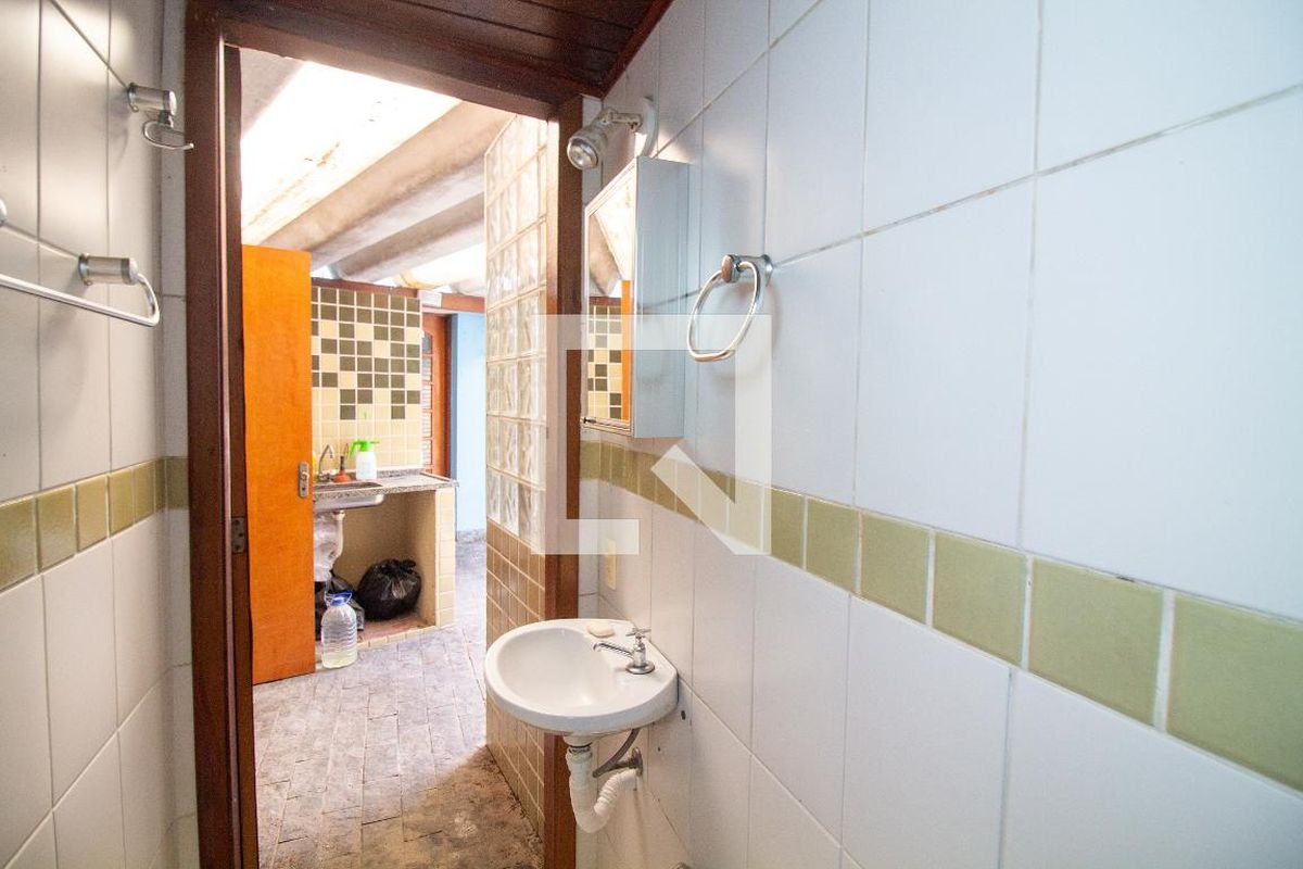 Casa, 4 quartos, 288 m² - Foto 35