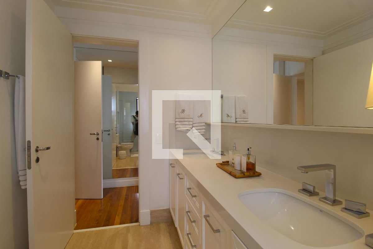 Apartamento, 3 quartos, 184 m² - Foto 29