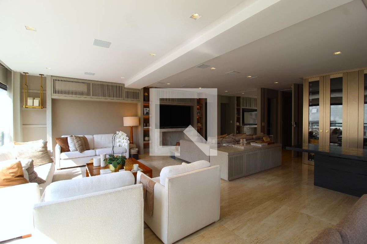 Apartamento, 3 quartos, 184 m² - Foto 1