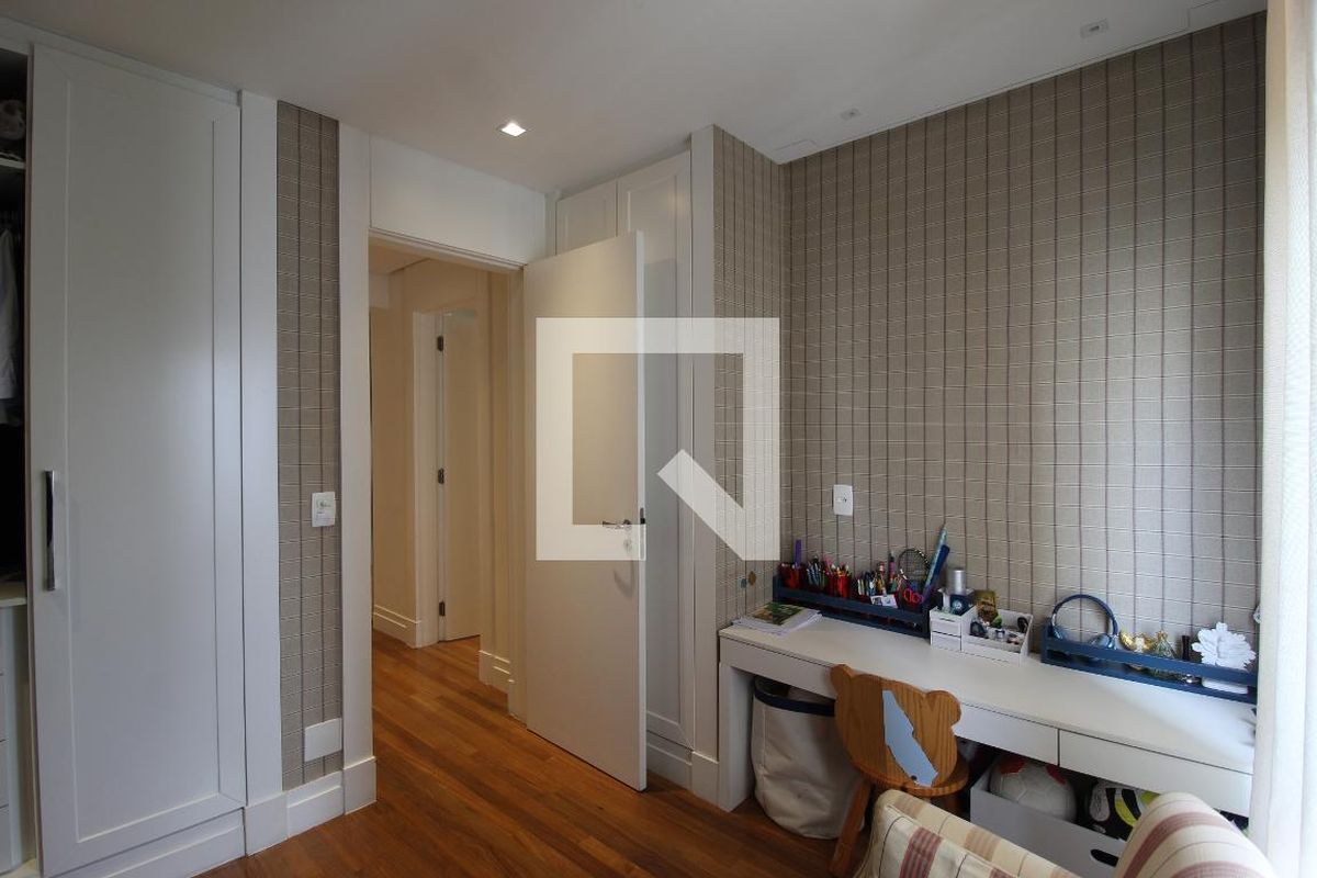 Apartamento, 3 quartos, 184 m² - Foto 8