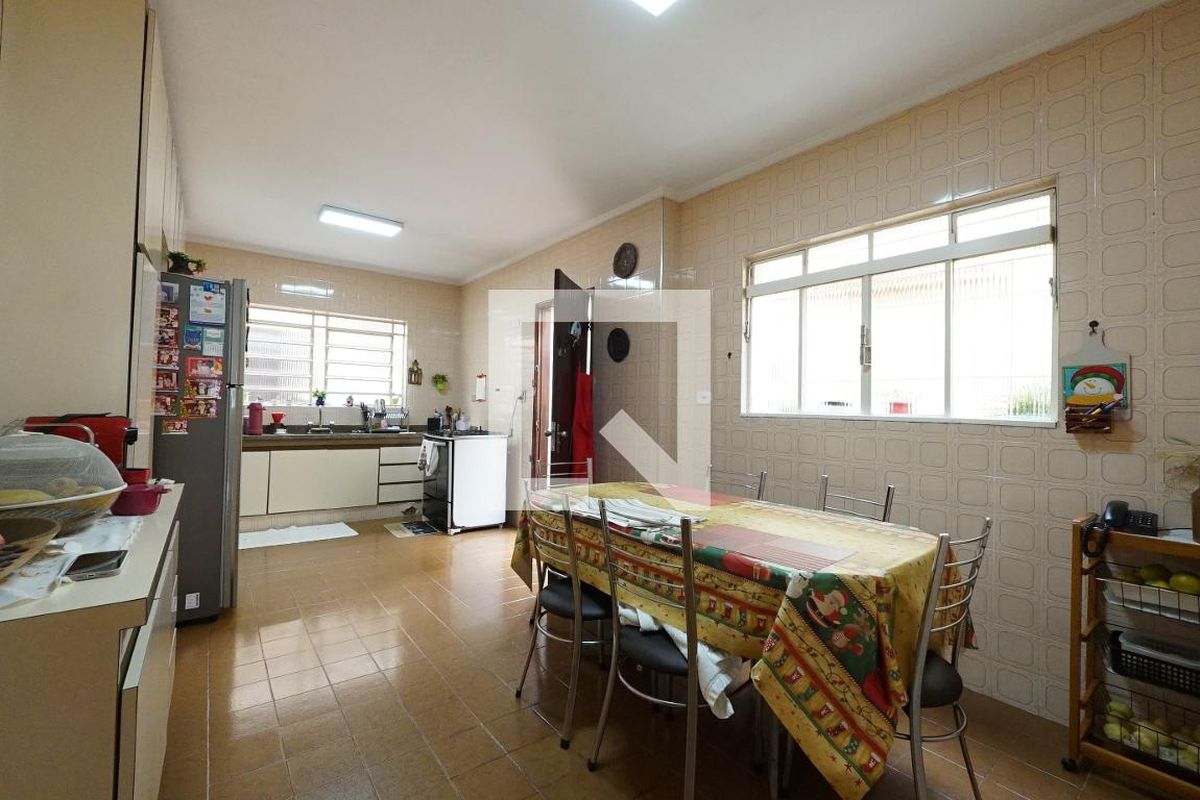 Casa, 3 quartos, 174 m² - Foto 41
