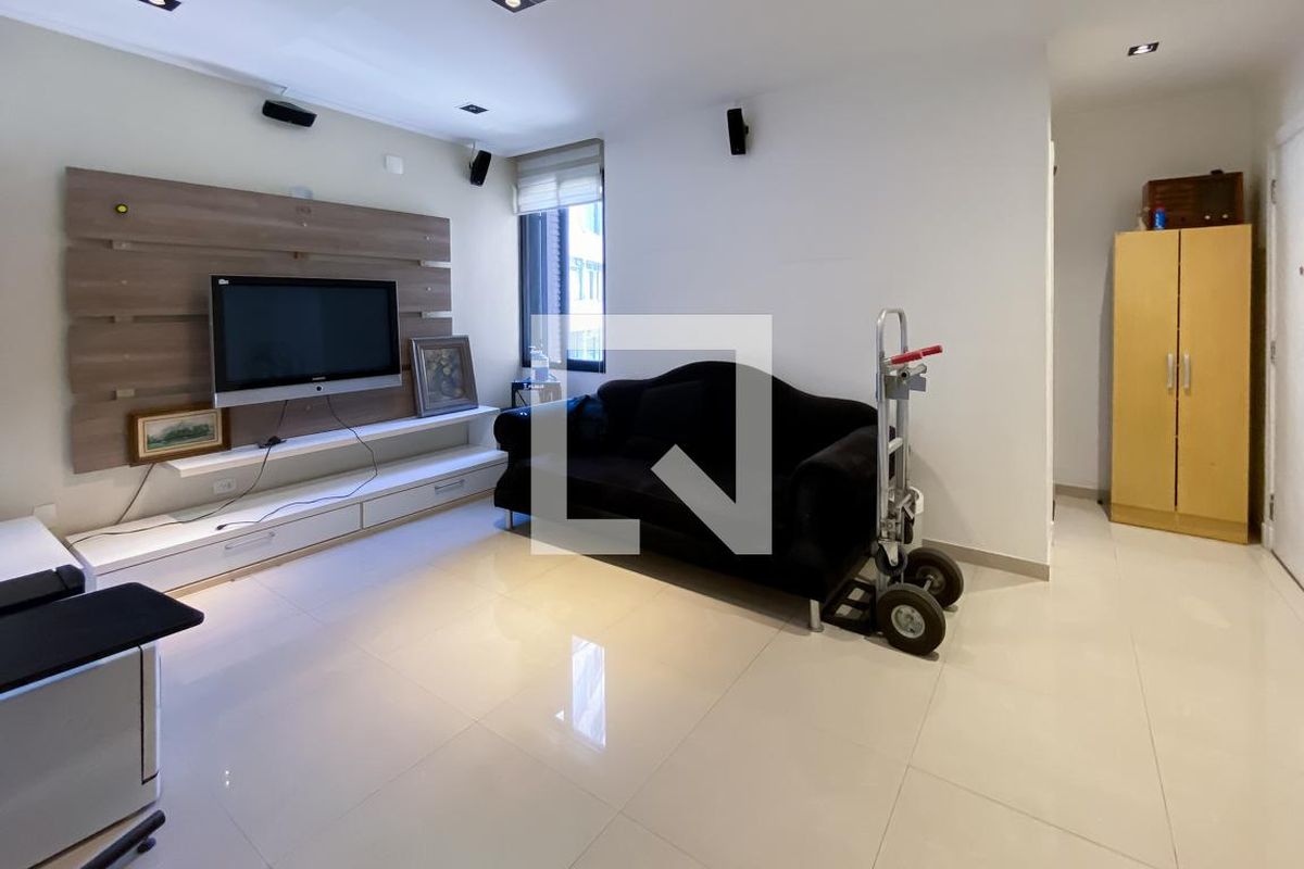 Apartamento, 3 quartos, 124 m² - Foto 1