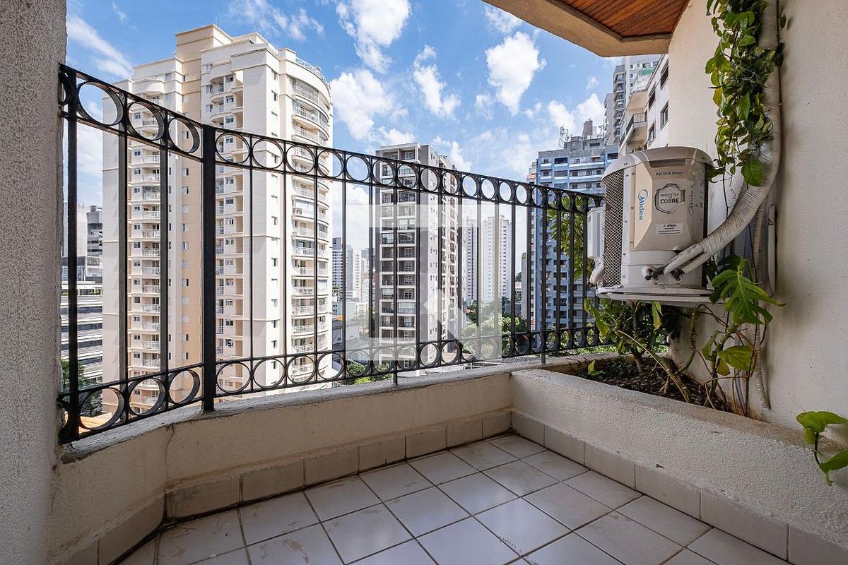 Apartamento, 2 quartos, 77 m² - Foto 10