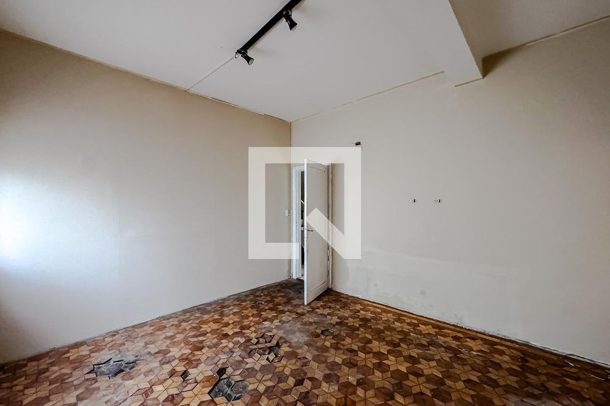Casa, 5 quartos, 250 m² - Foto 4