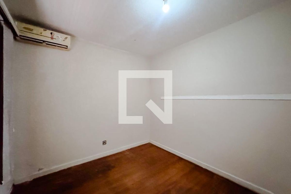 Casa, 5 quartos, 250 m² - Foto 20