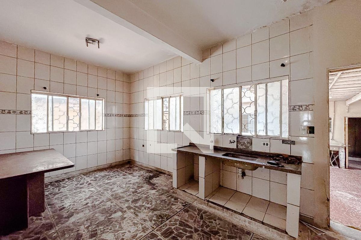 Casa, 5 quartos, 250 m² - Foto 25