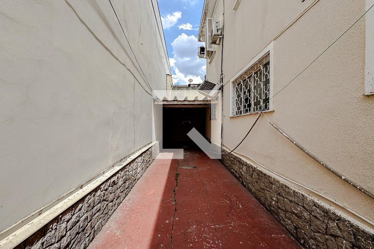 Casa, 5 quartos, 250 m² - Foto 44