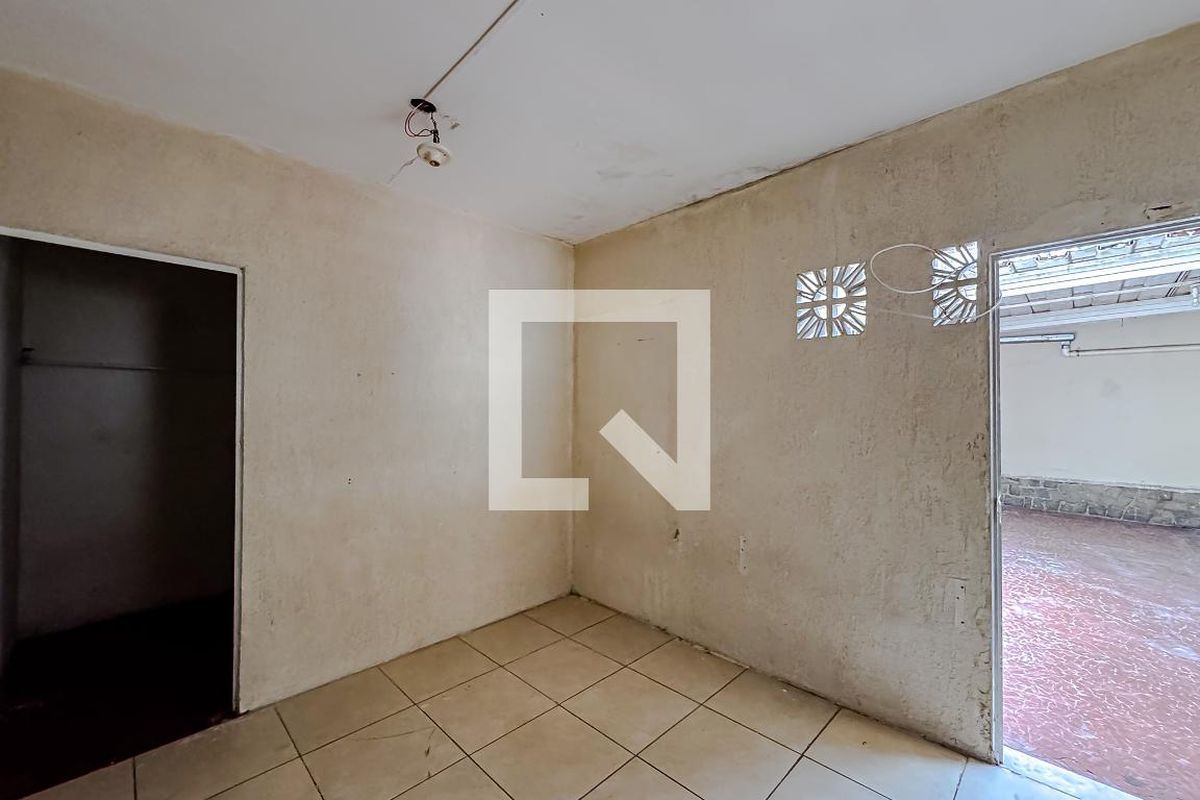 Casa, 5 quartos, 250 m² - Foto 38