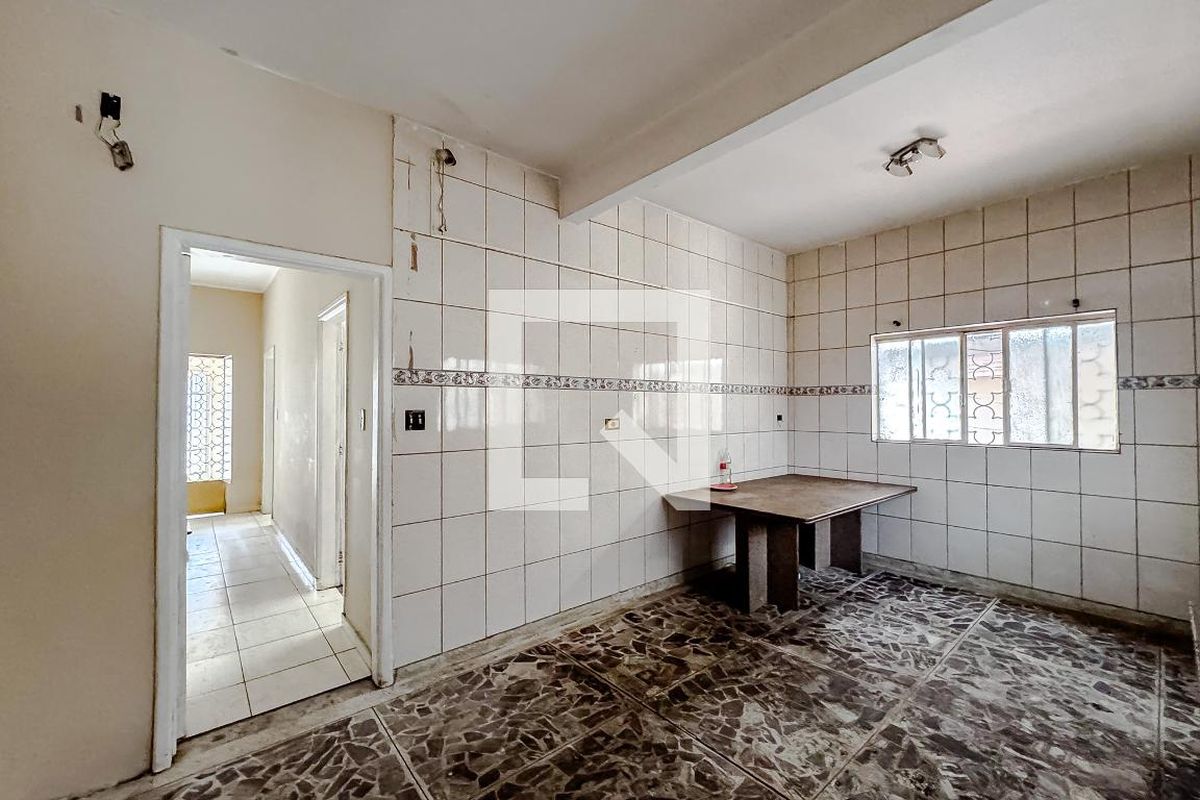 Casa, 5 quartos, 250 m² - Foto 26