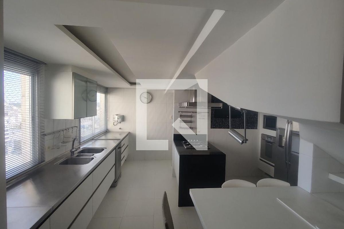 Apartamento, 3 quartos, 204 m² - Foto 12