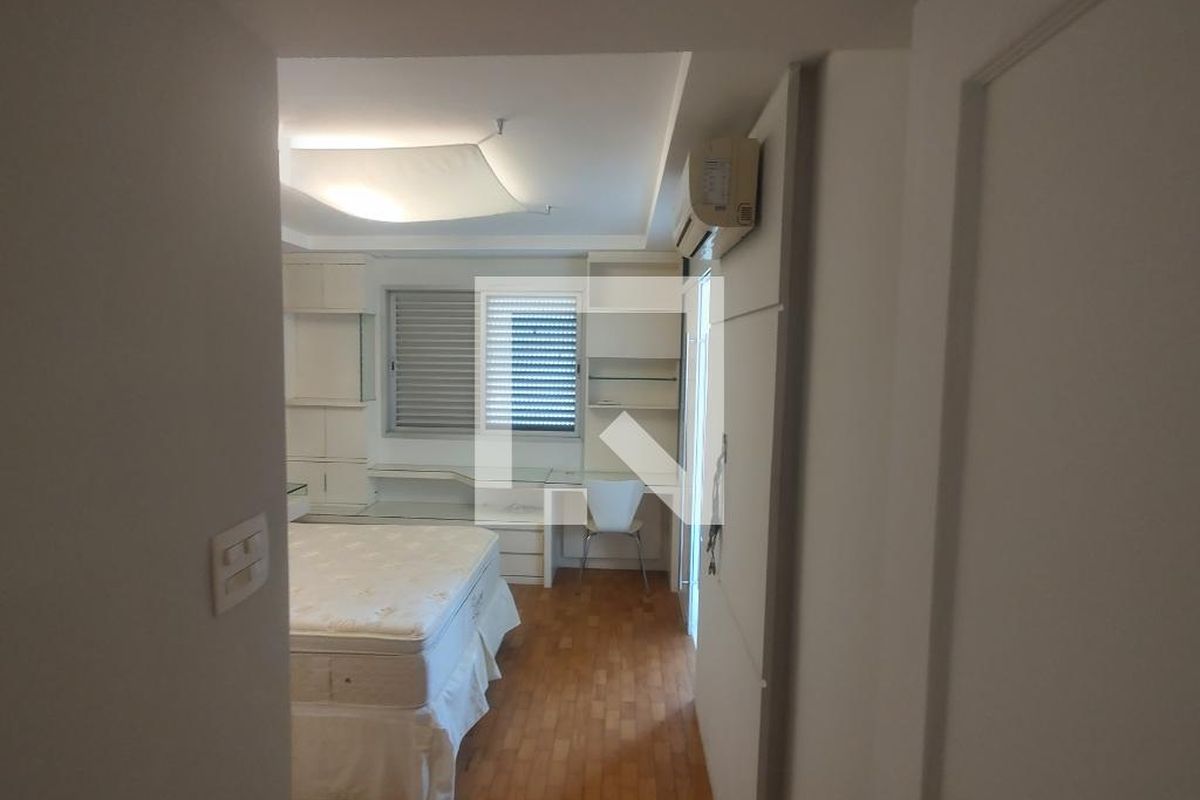 Apartamento, 3 quartos, 204 m² - Foto 15