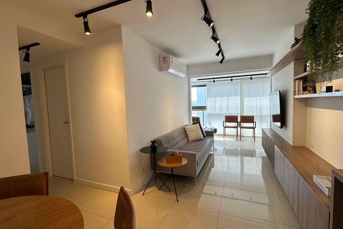 Apartamento com 3 quartos para alugar em Recreio dos Bandeirantes, Rio ...