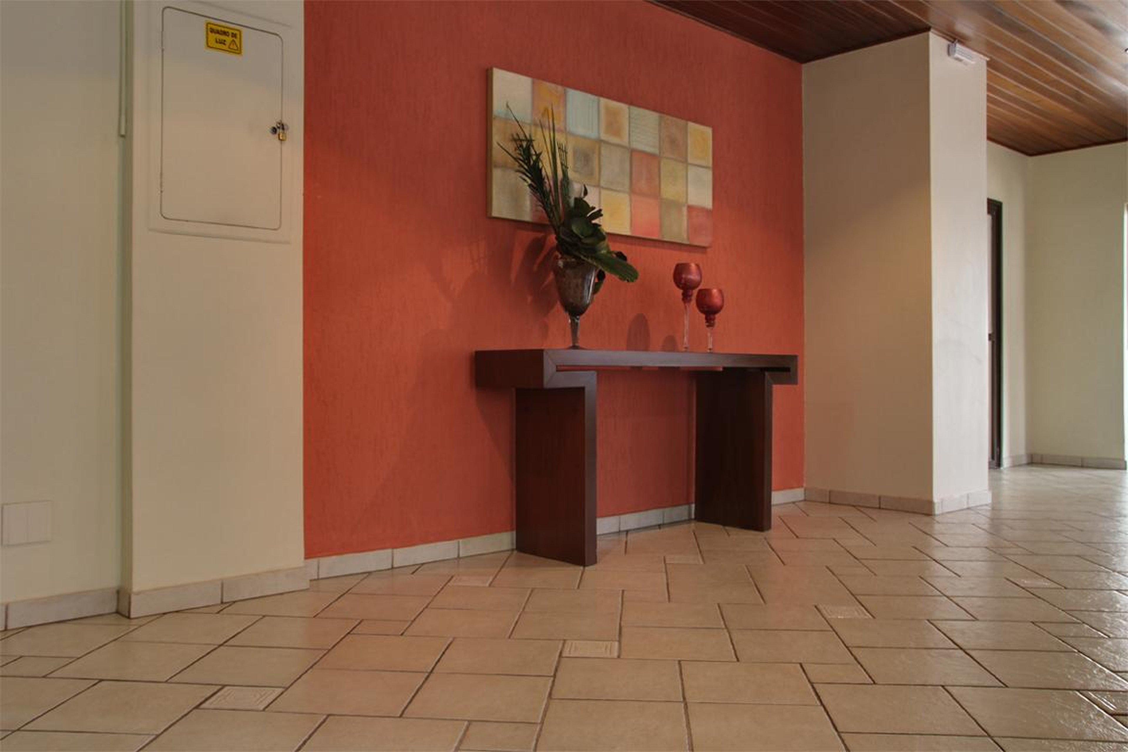 hall de entrada - Ilha das Rocas