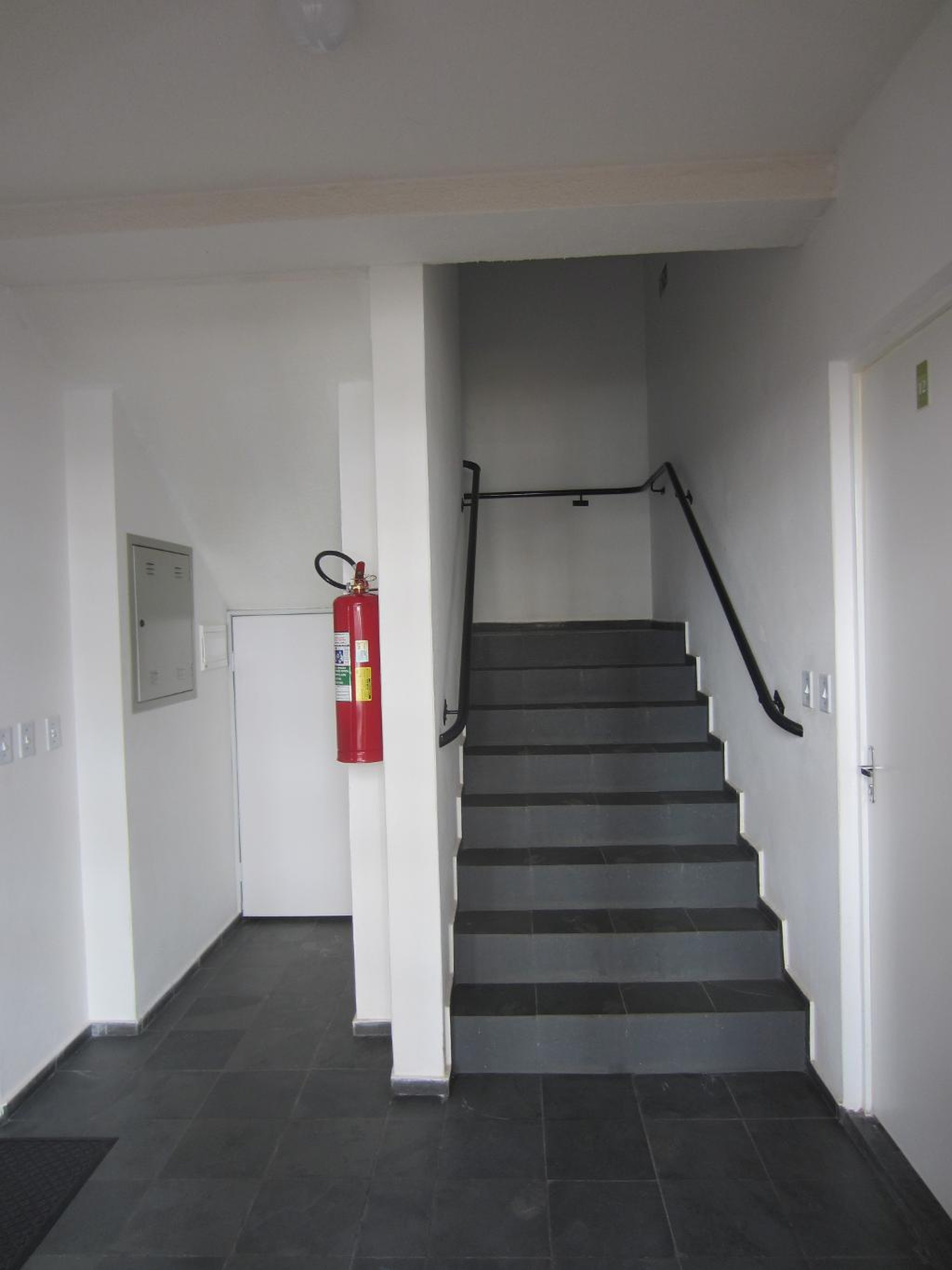 Hall Condomínio em Rua Francisco Felipe Néri, 2