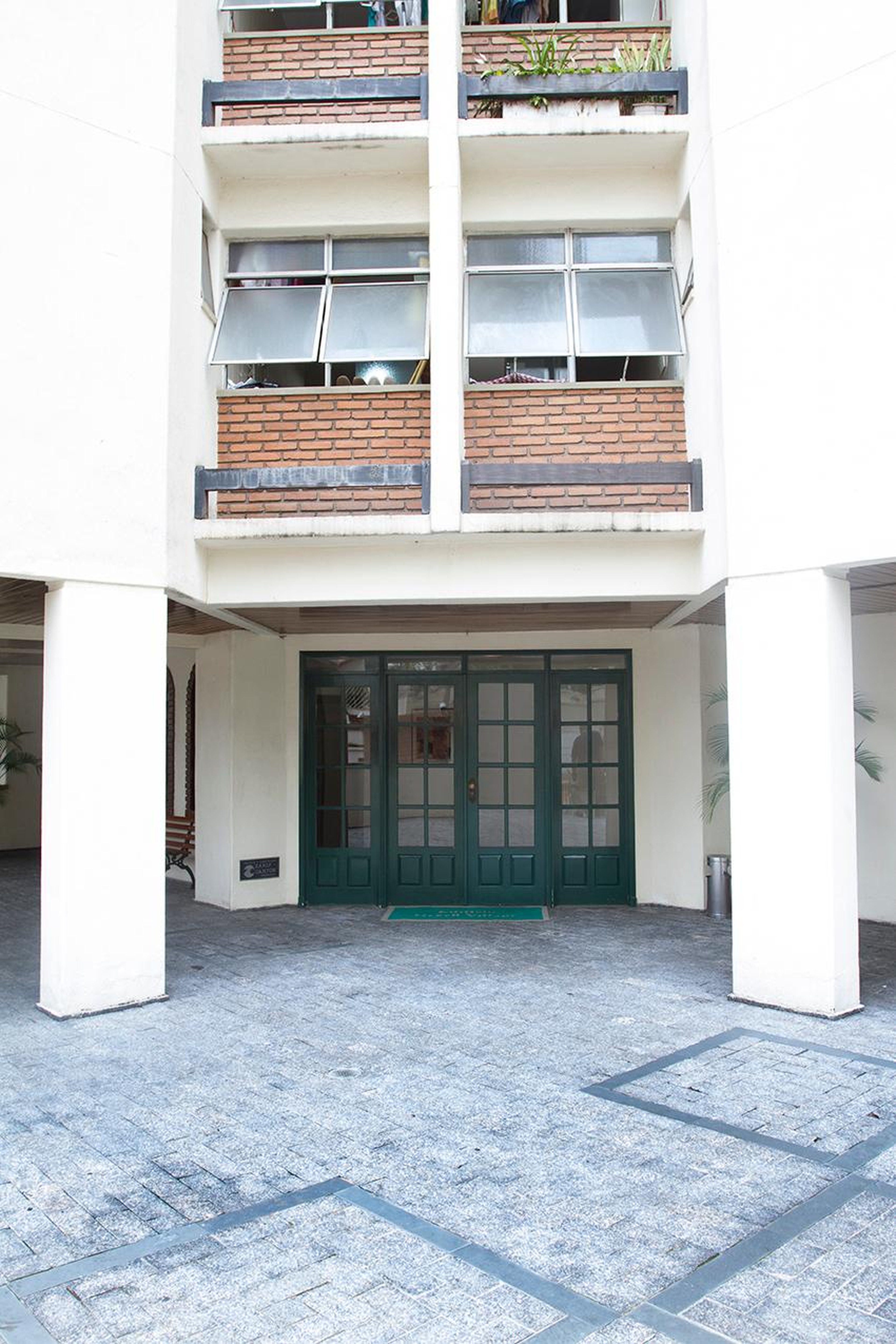 Entrada do prédio - Edifício Green Village