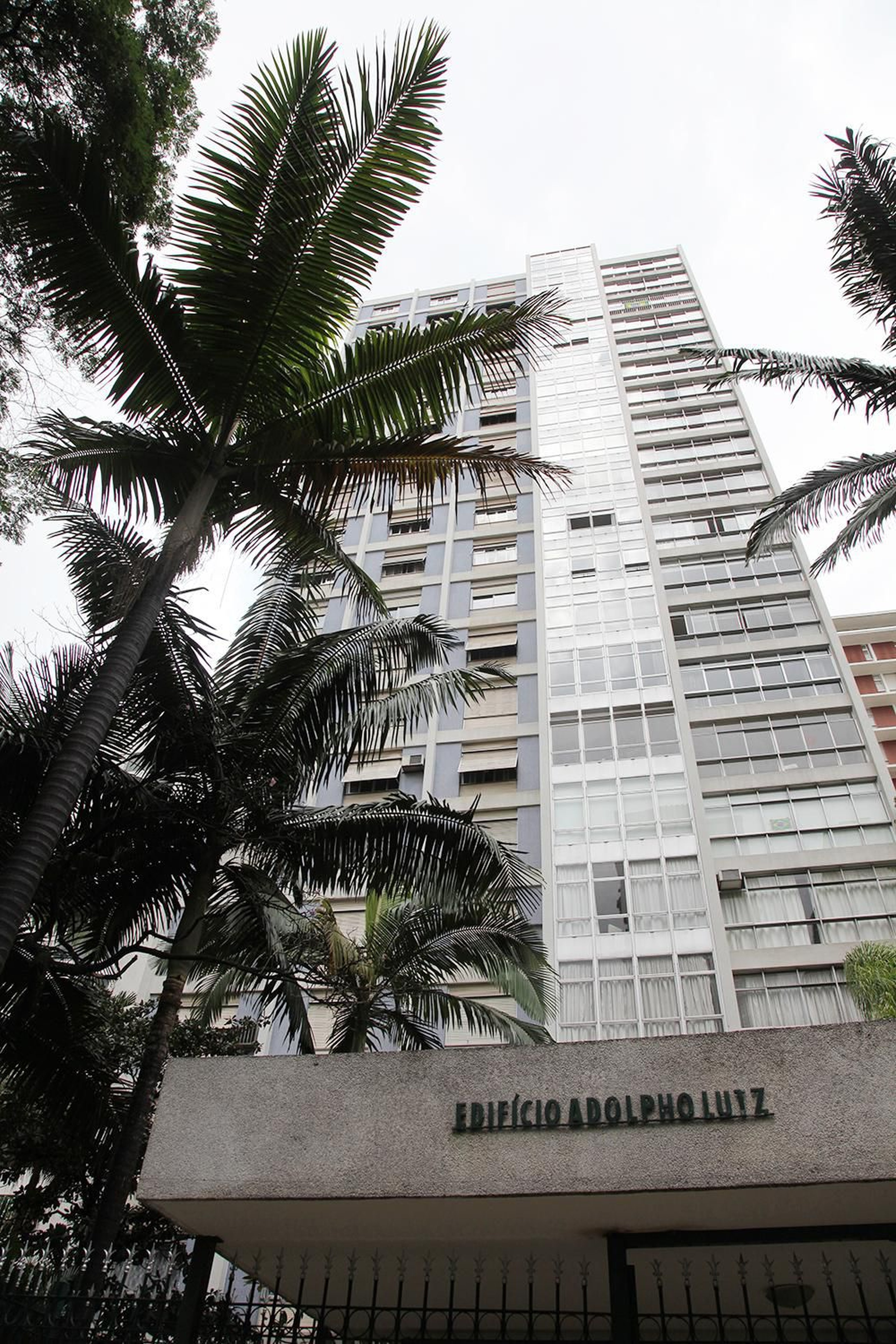 Fachada Condomínio Adolpho Lutz