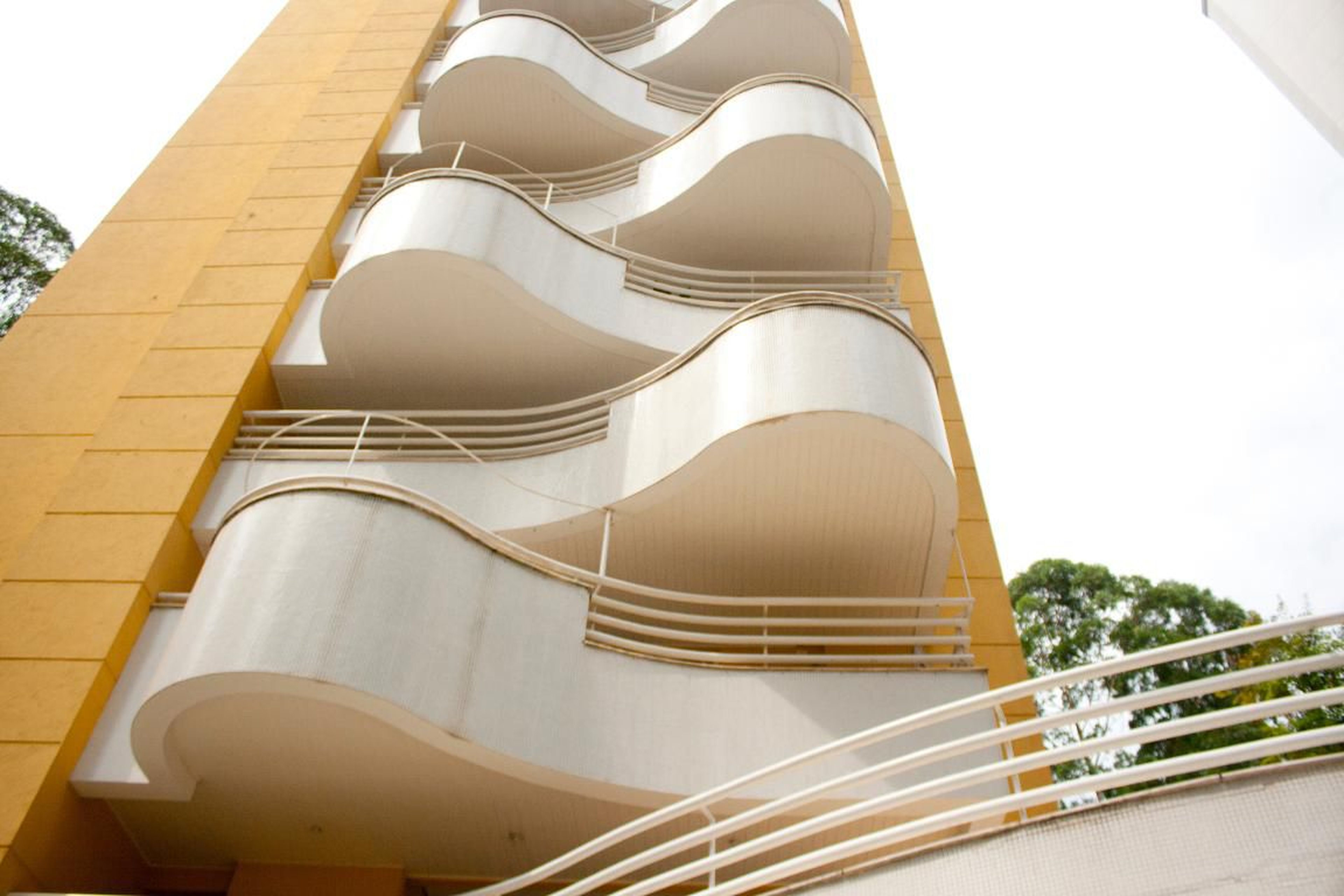 Prédio Condomínio Le Port Royale