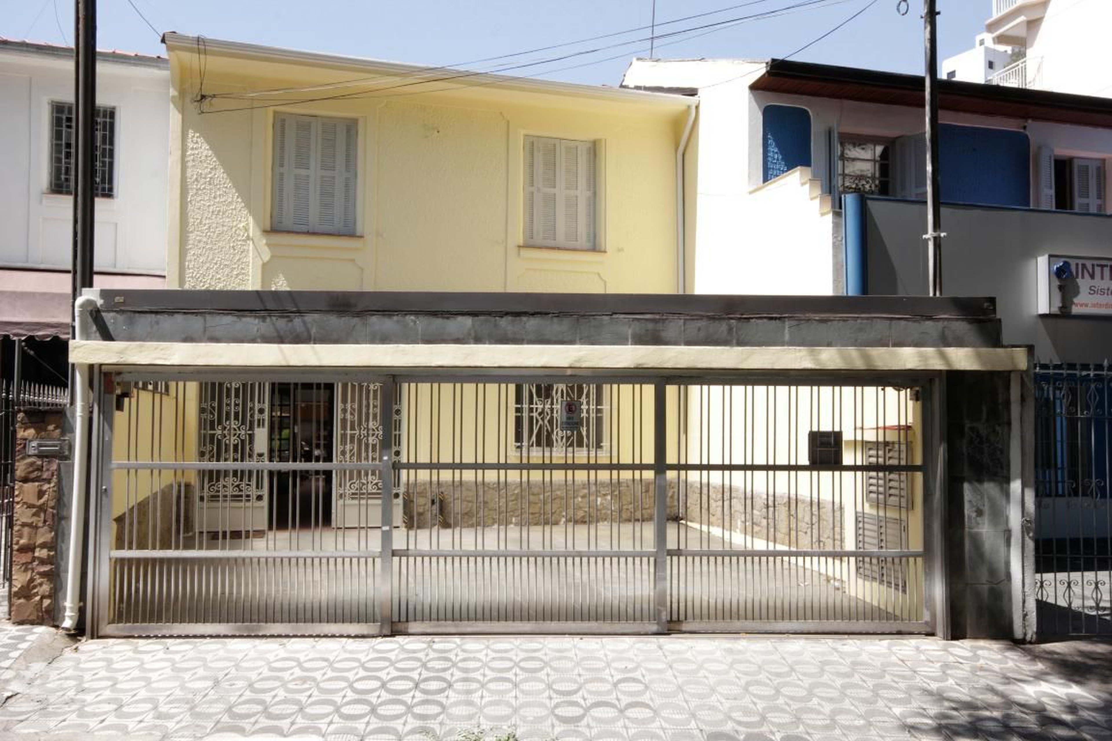 Fachada Condomínio em Rua Oriçanga, 211