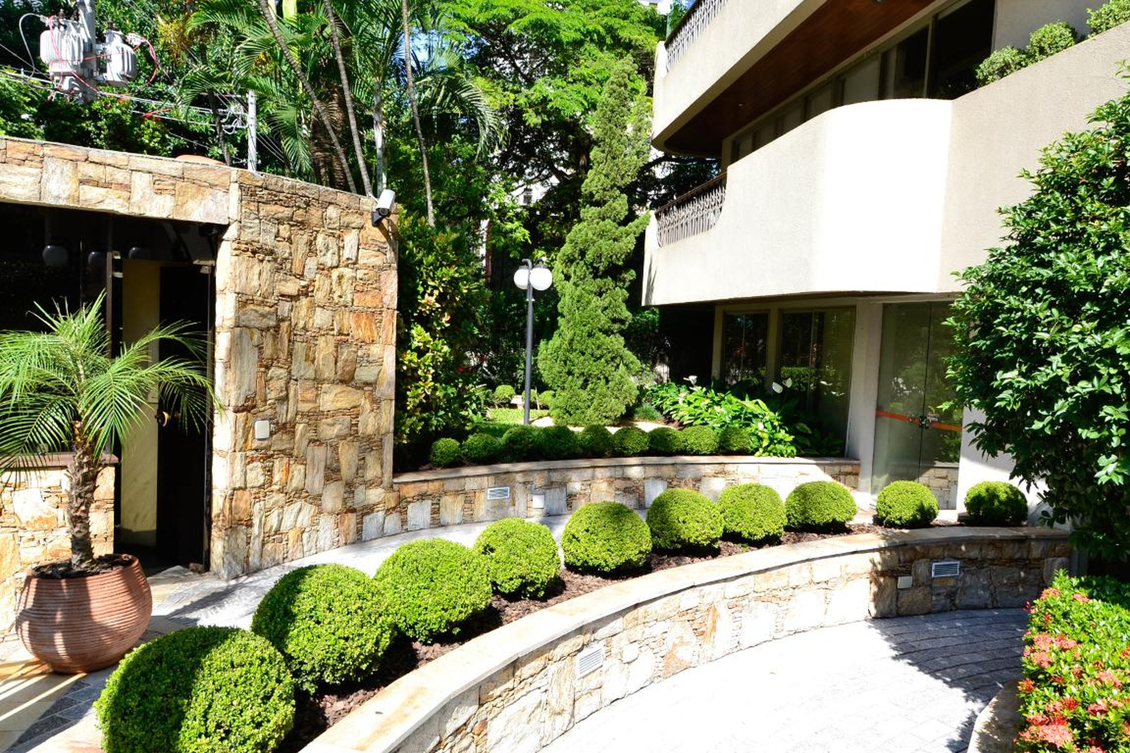 Entrada do prédio - Mansão Portinari