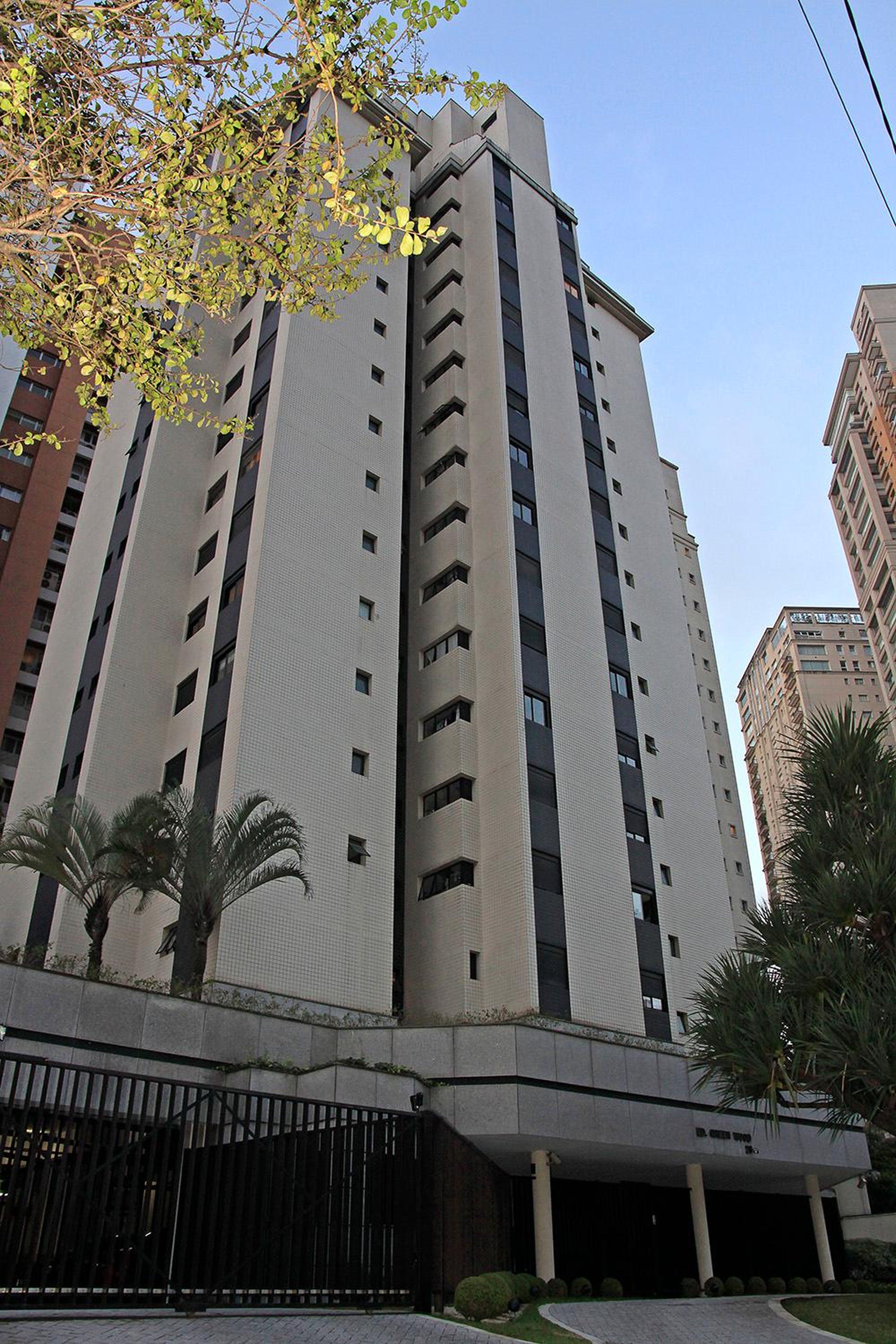 Fachada Condomínio Green Wood