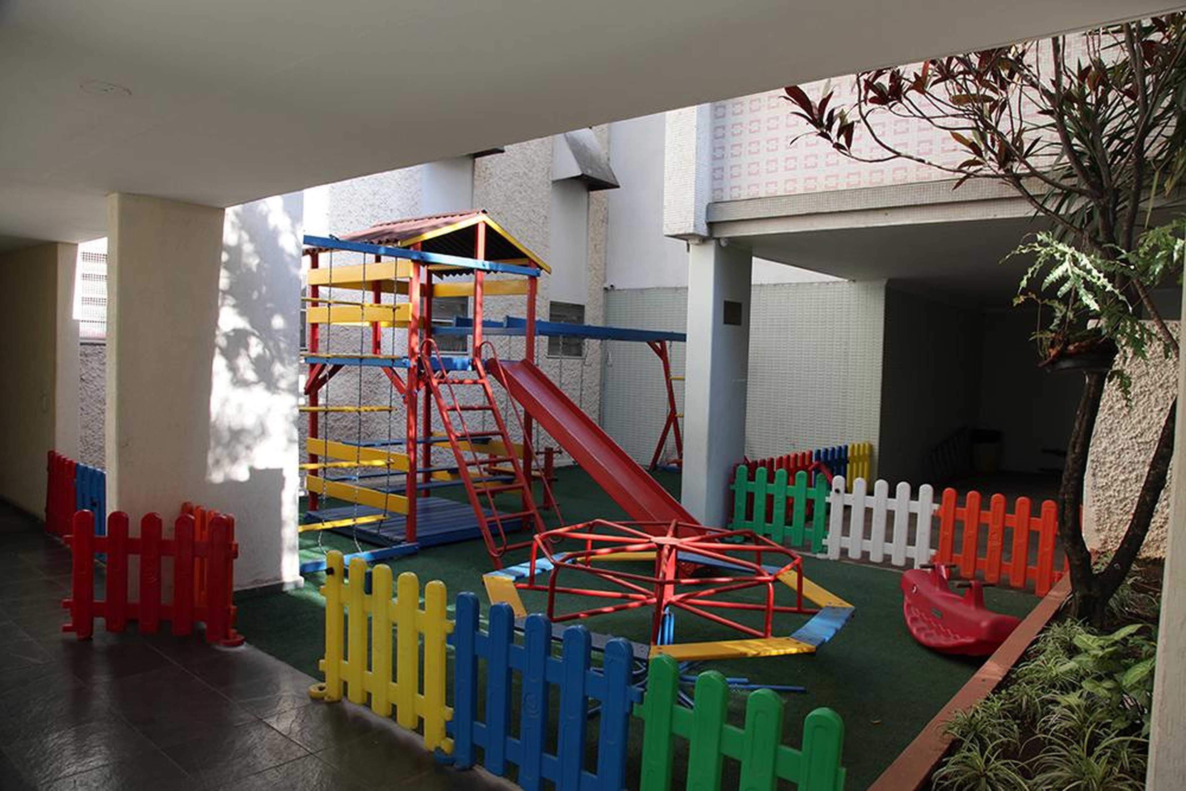 Parquinho - Edifícios Rivoli e Tivoli