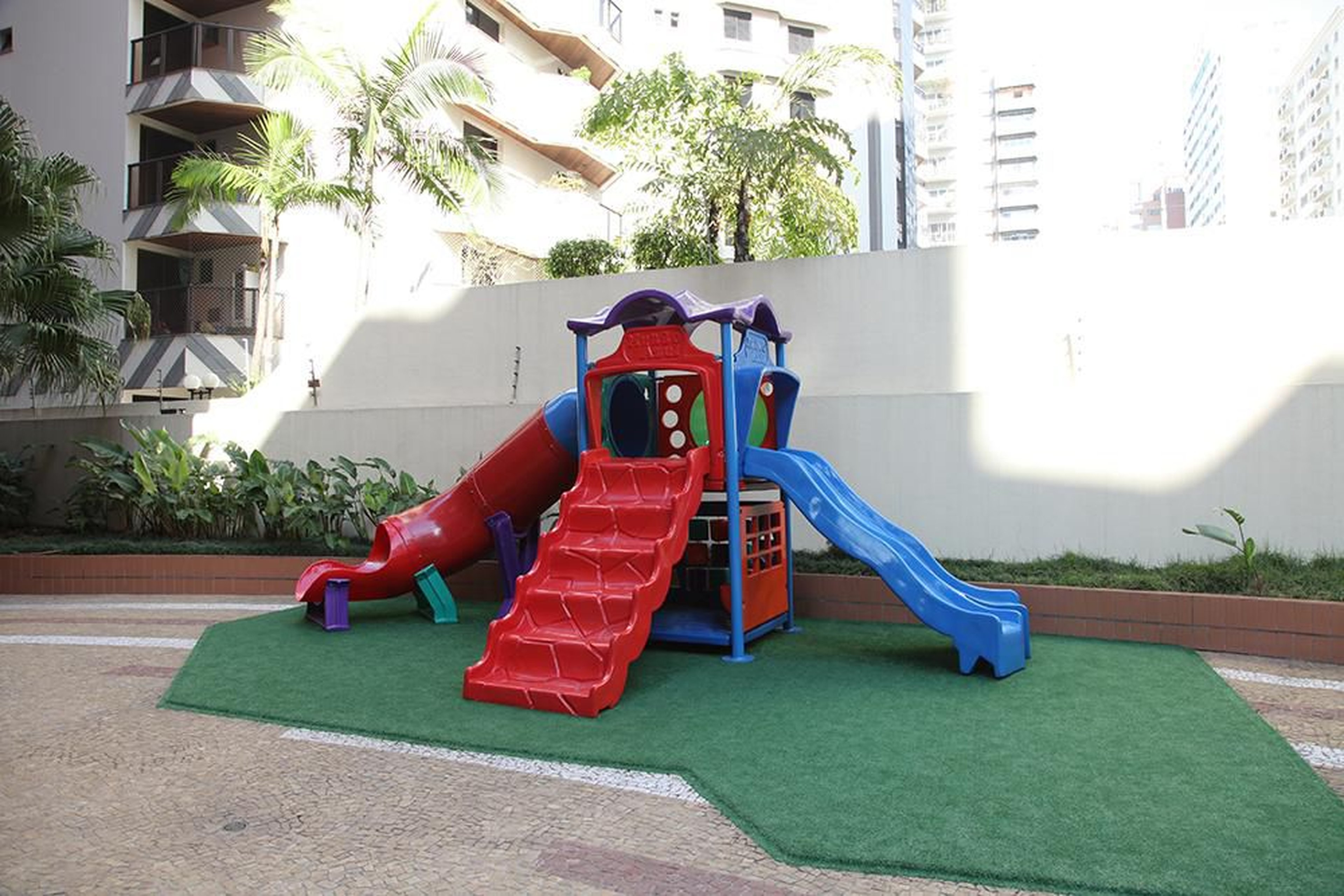Playground - Edifício Noah