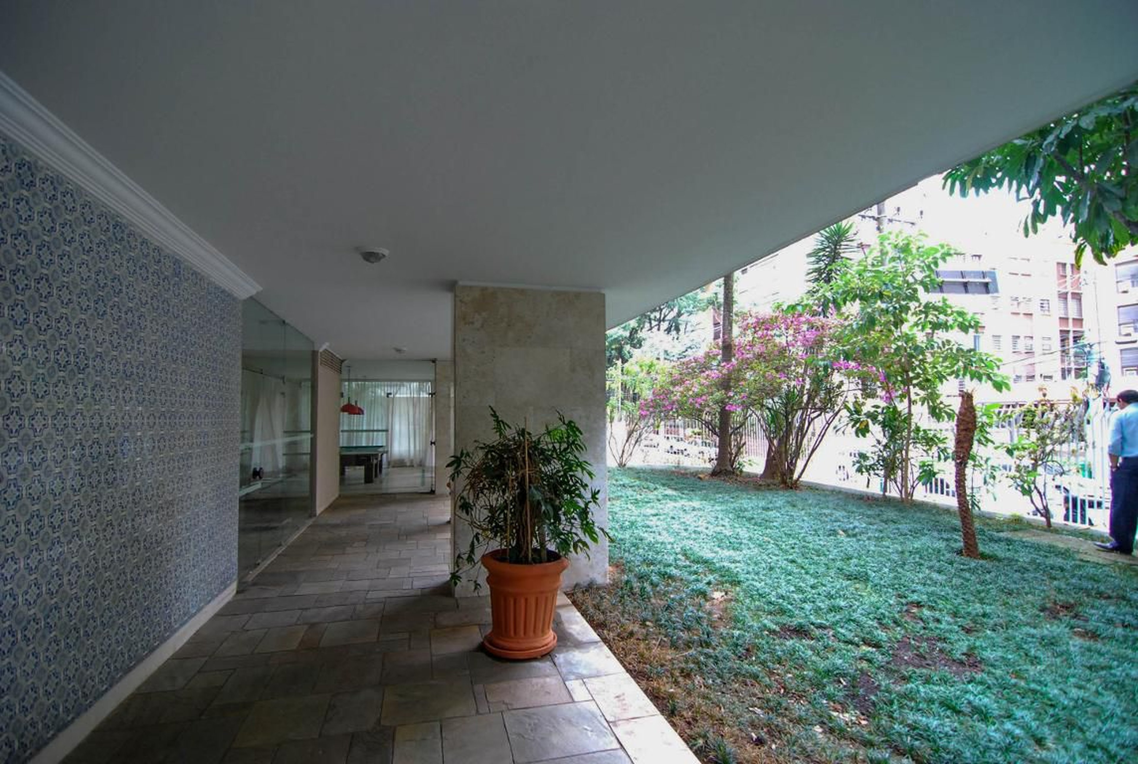 Entrada do predio - Edifício Madeira Mamoré