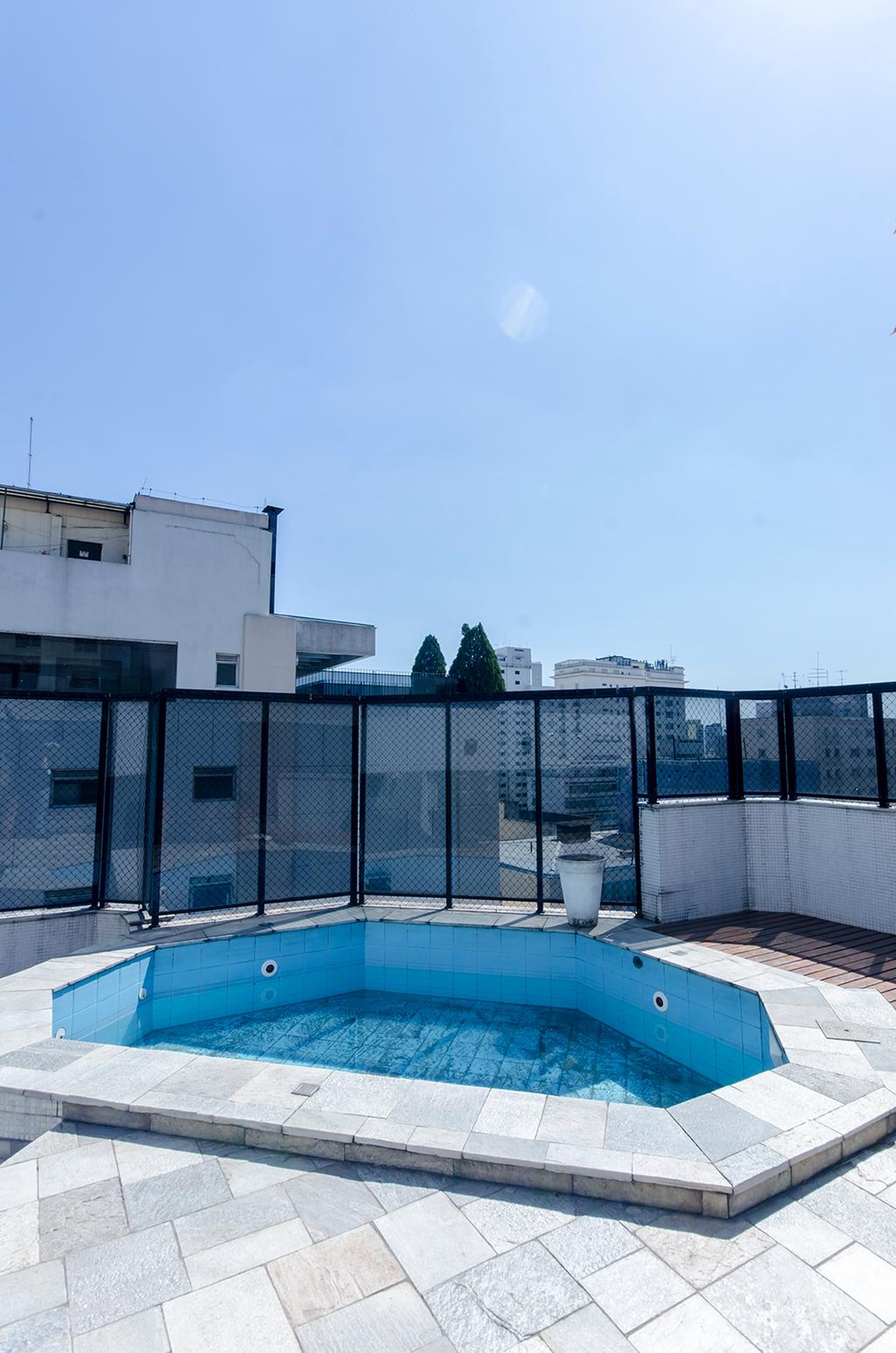 área da piscina - Queen Julie