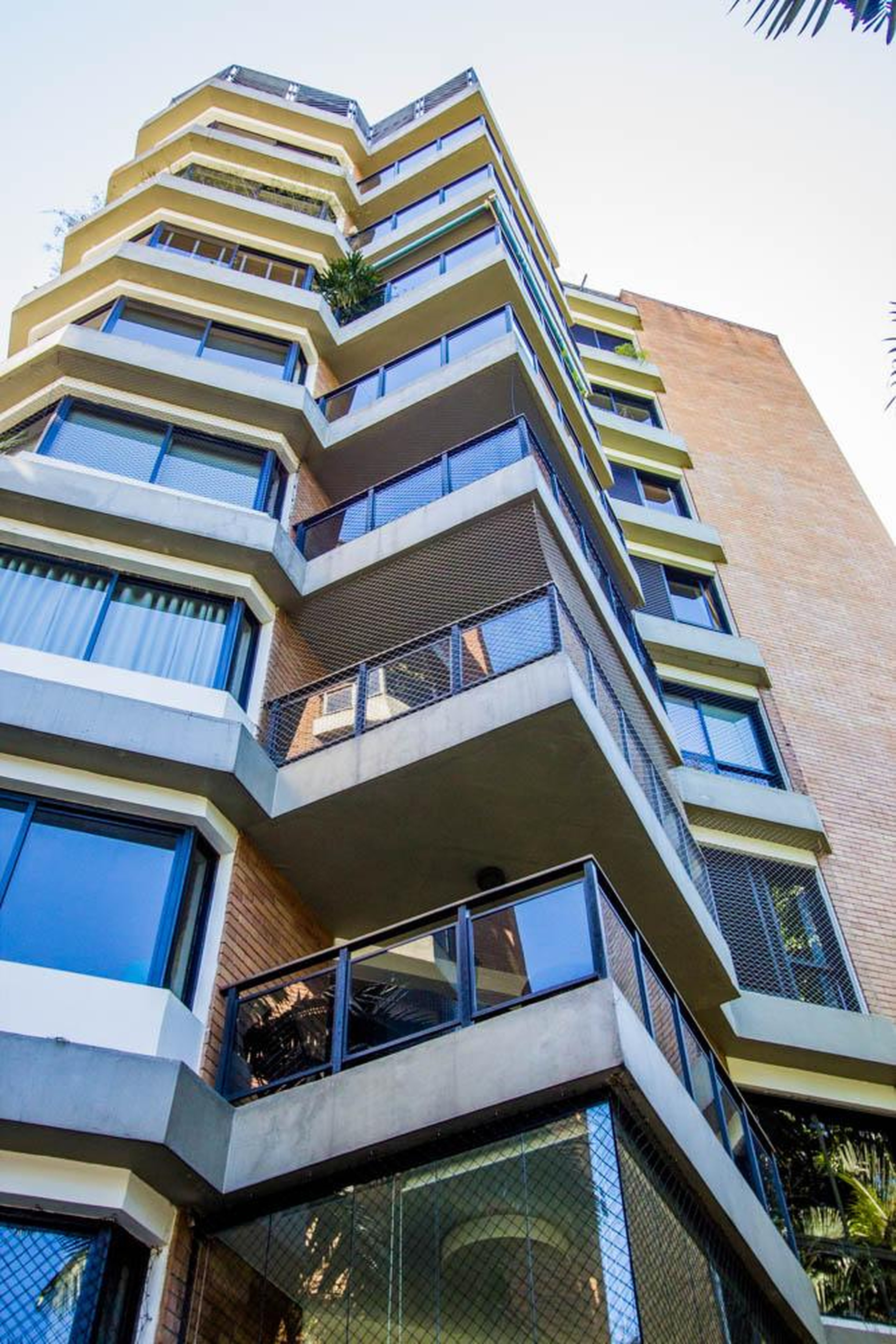 Edifício Condomínio Cristal Park