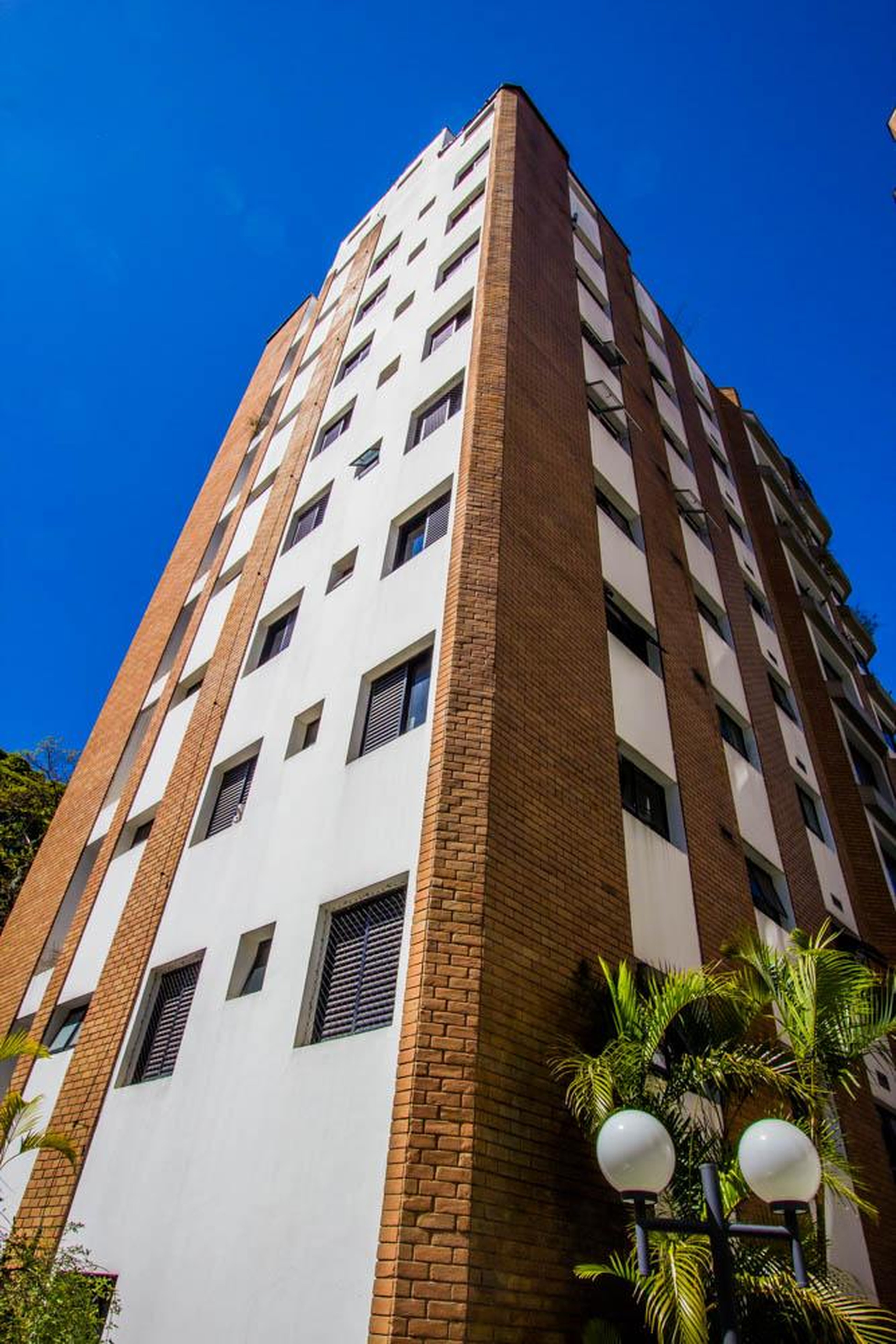 Edifício Condomínio Cristal Park