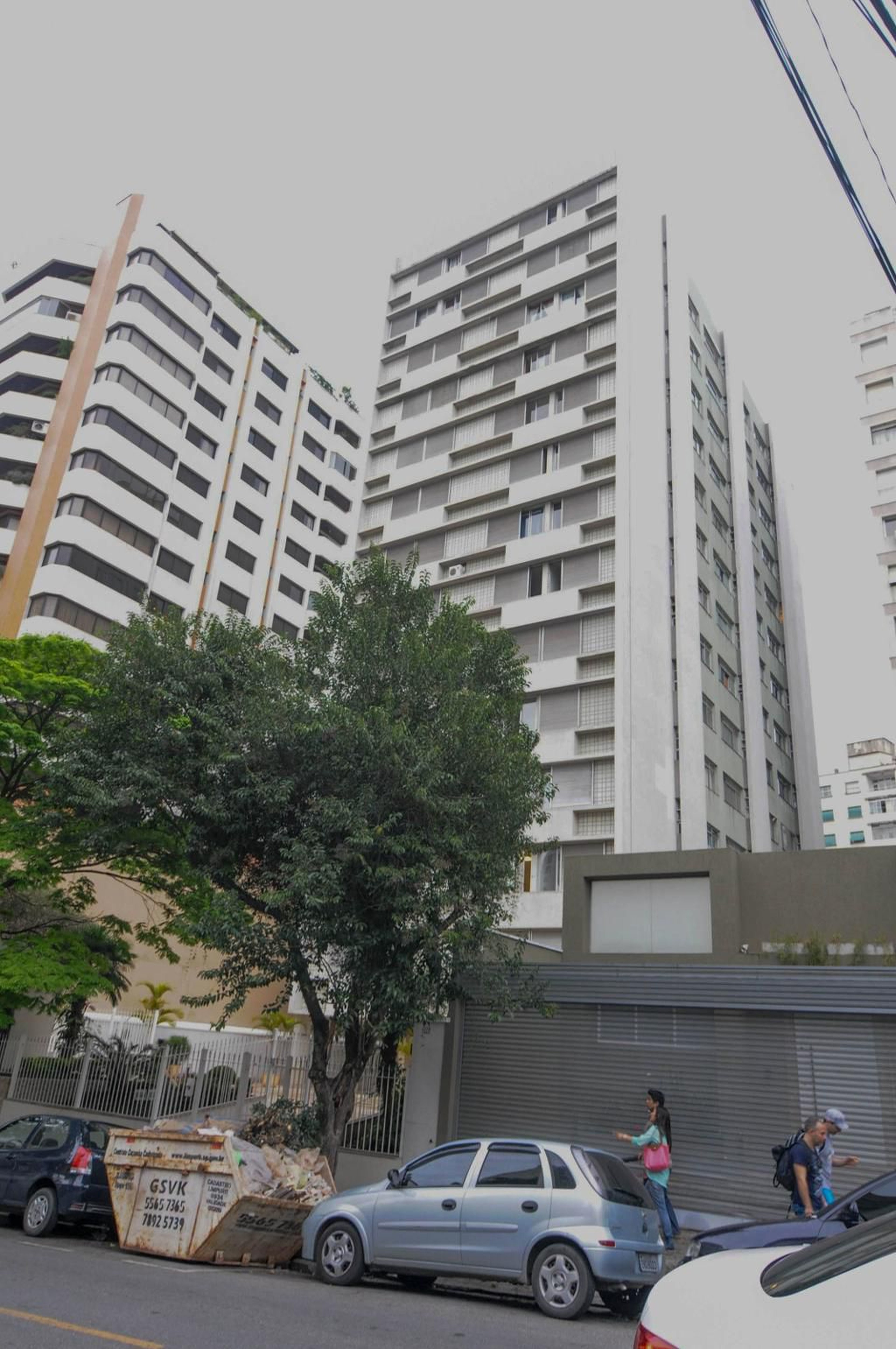 Fachada do predio Condomínio La Spezia